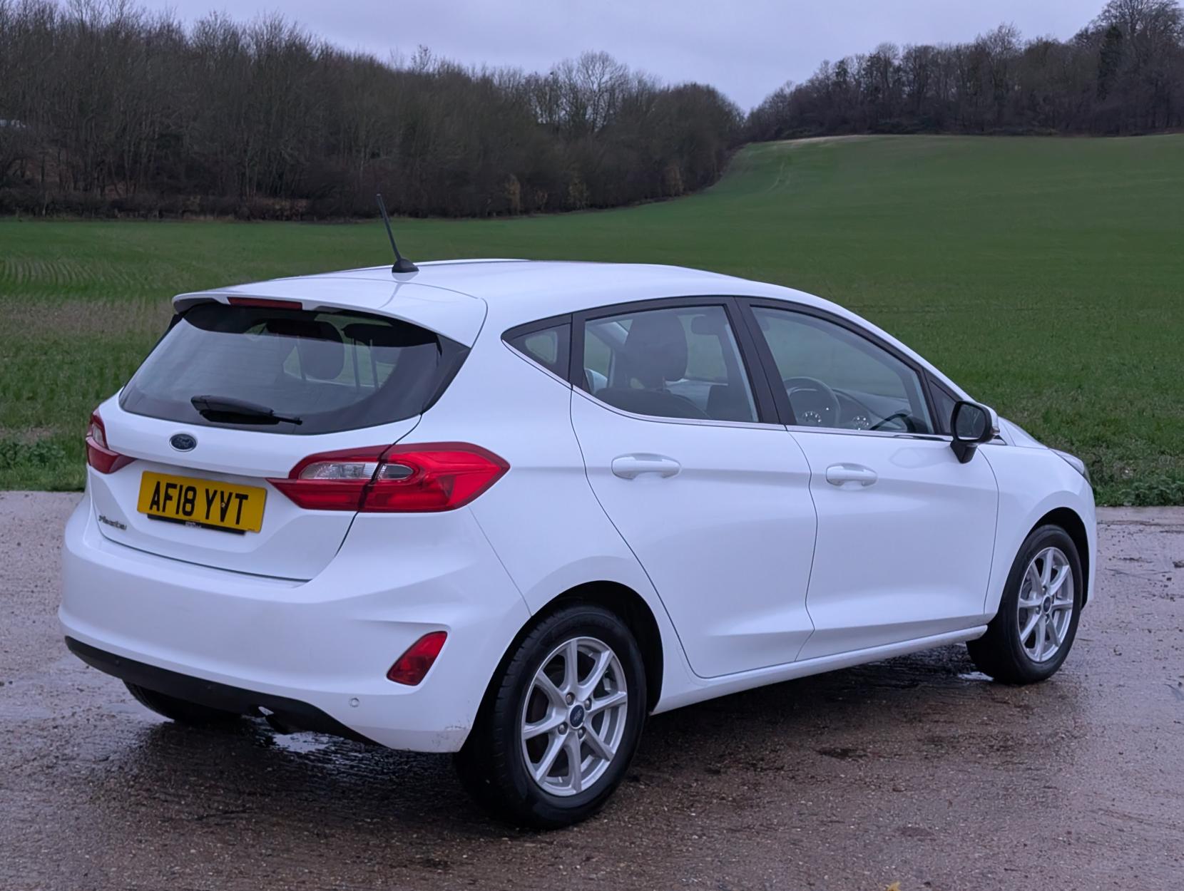 Ford Fiesta 1.1 Ti-VCT Zetec Hatchback 5dr Petrol Manual Euro 6 (s/s) (85 ps)