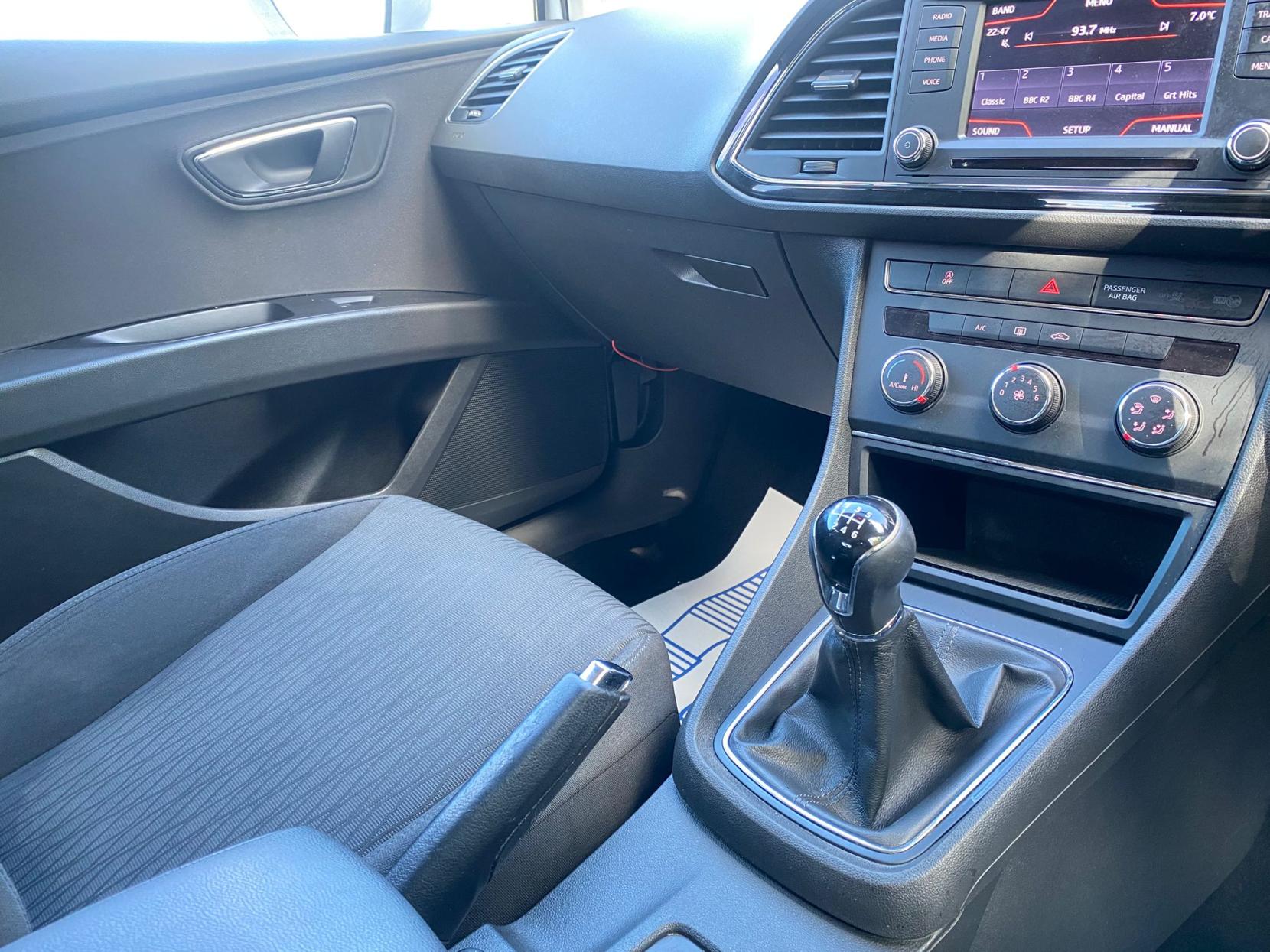 SEAT Leon 1.2 TSI SE Hatchback 5dr Petrol Manual Euro 6 (s/s) (110 ps)