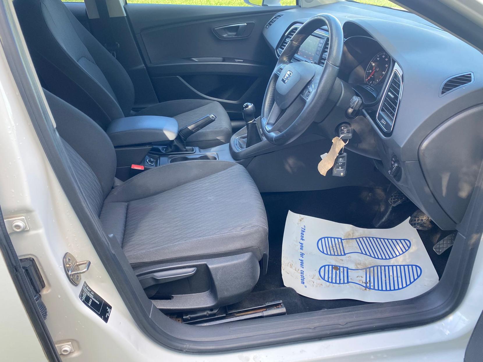 SEAT Leon 1.2 TSI SE Hatchback 5dr Petrol Manual Euro 6 (s/s) (110 ps)