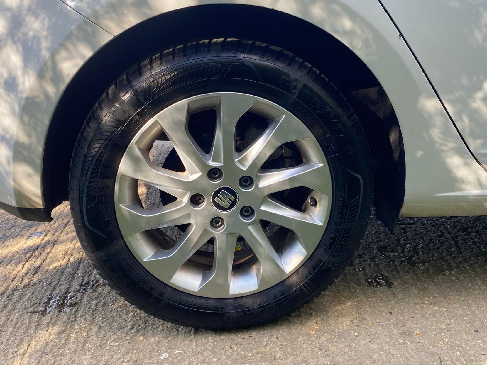 SEAT Leon 1.2 TSI SE Hatchback 5dr Petrol Manual Euro 6 (s/s) (110 ps)