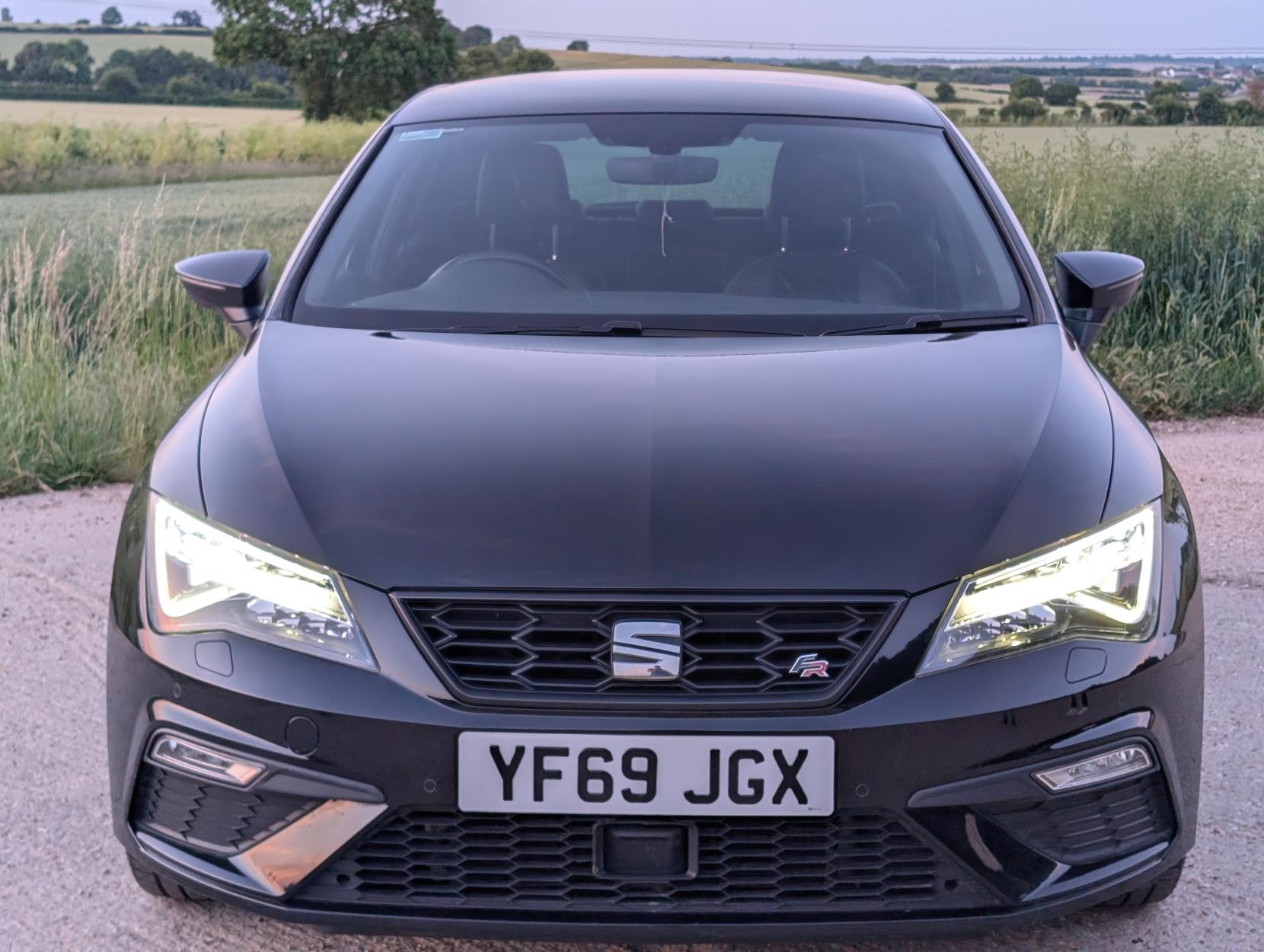 SEAT Leon 1.5 TSI EVO FR Black Edition Hatchback 5dr Petrol Manual Euro 6 (s/s) (150 ps)