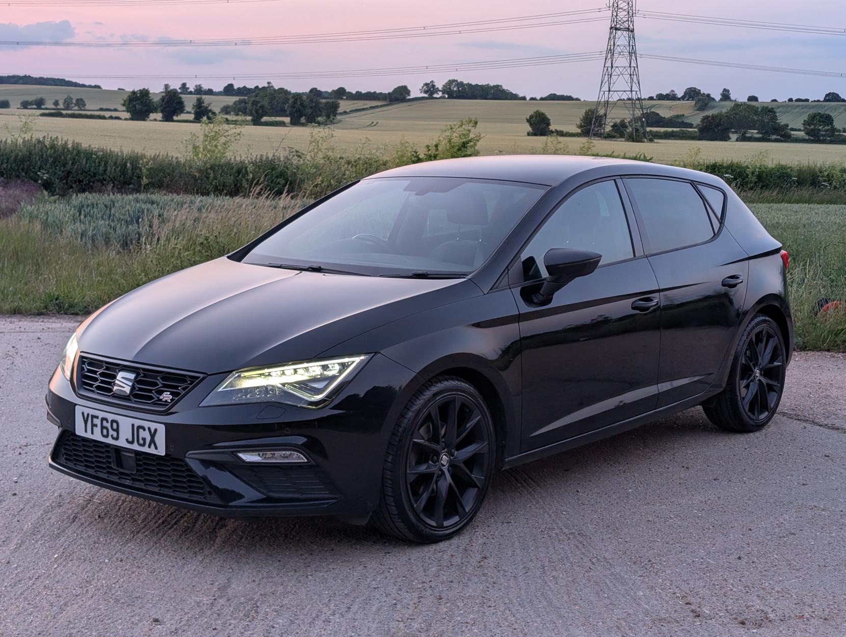 SEAT Leon 1.5 TSI EVO FR Black Edition Hatchback 5dr Petrol Manual Euro 6 (s/s) (150 ps)