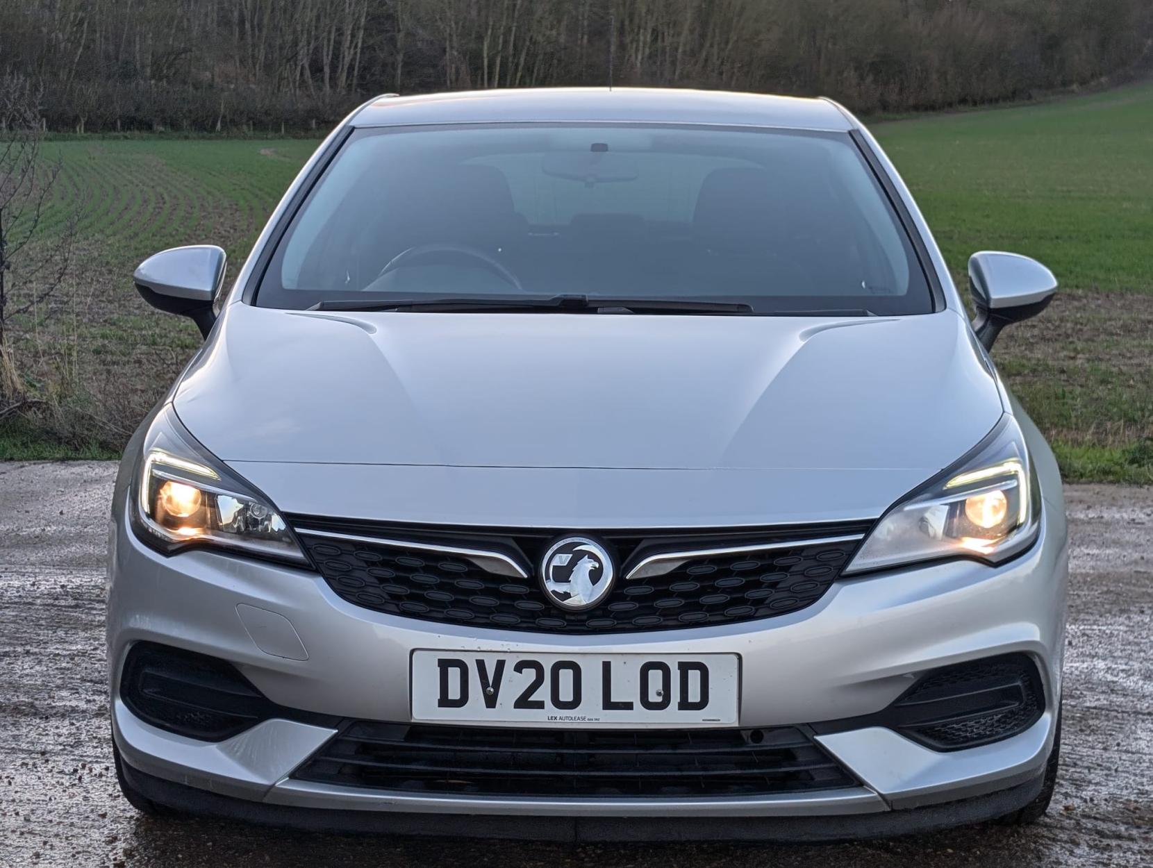 Vauxhall Astra 1.5 Turbo D Business Edition Nav Hatchback 5dr Diesel Manual Euro 6 (s/s) (105 ps)