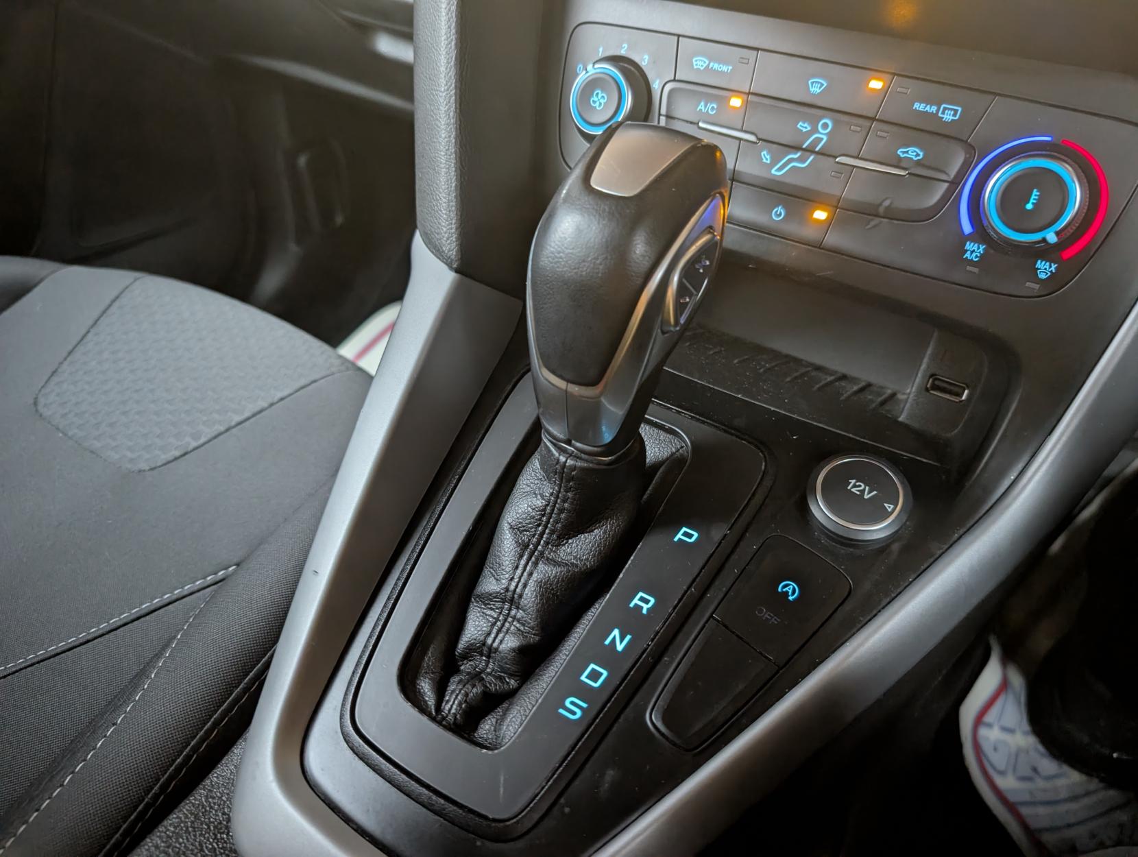 Ford Focus 1.0T EcoBoost Zetec Edition Hatchback 5dr Petrol Auto Euro 6 (s/s) (125 ps)