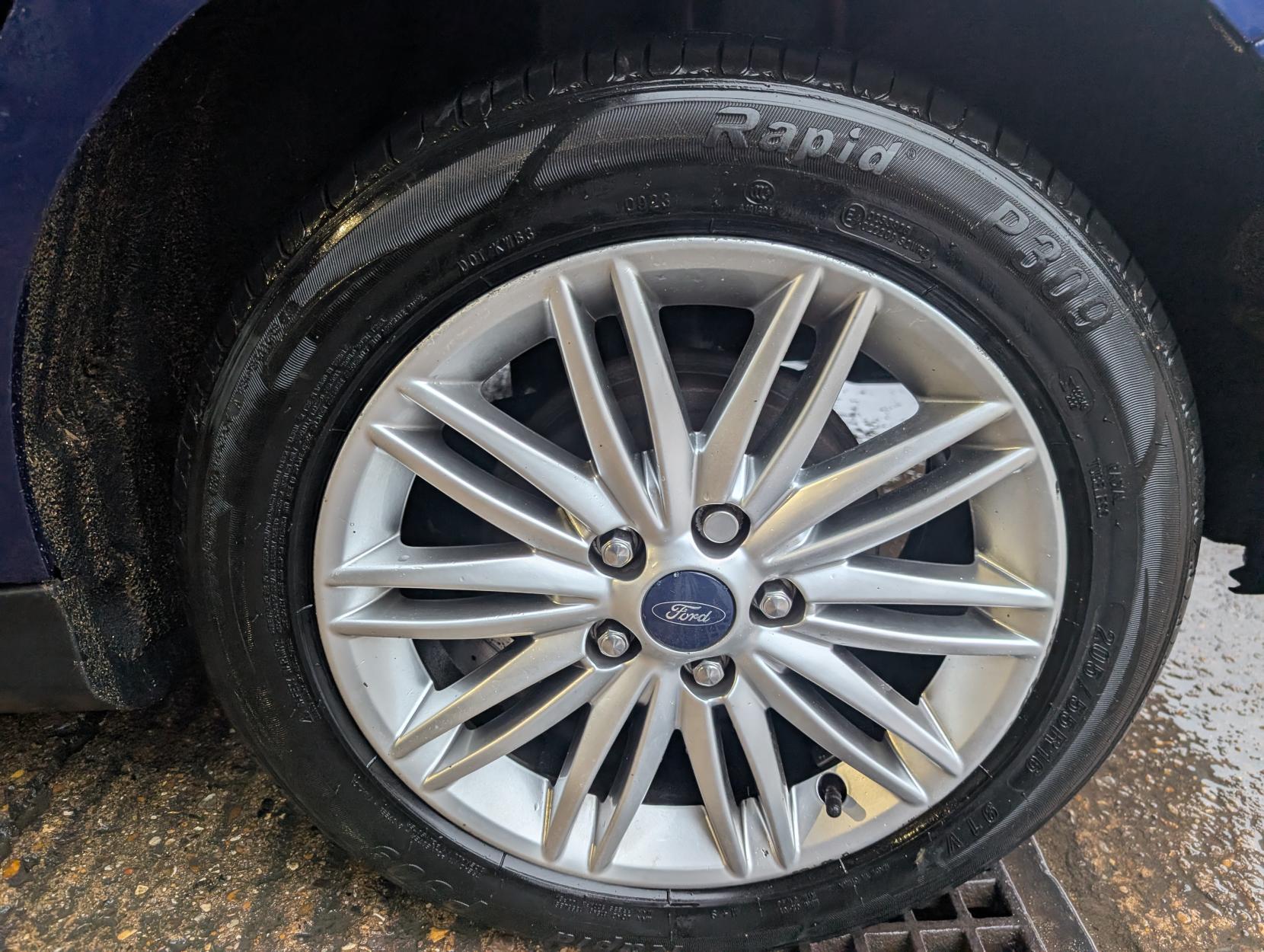 Ford Focus 1.0T EcoBoost Zetec Edition Hatchback 5dr Petrol Auto Euro 6 (s/s) (125 ps)