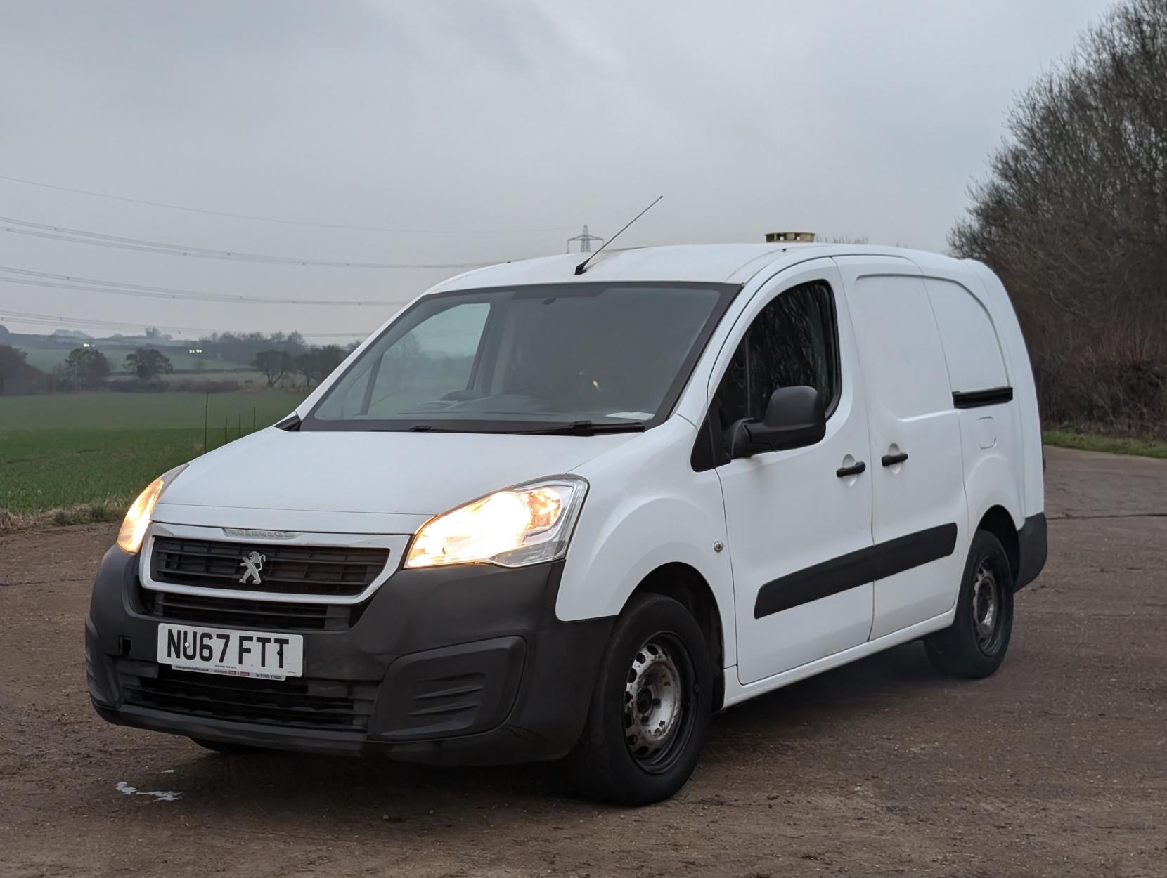 Peugeot Partner 1.6 BlueHDi 744 S Combi Van 6dr Diesel Manual L2 (113 g/km, 97.64 bhp)