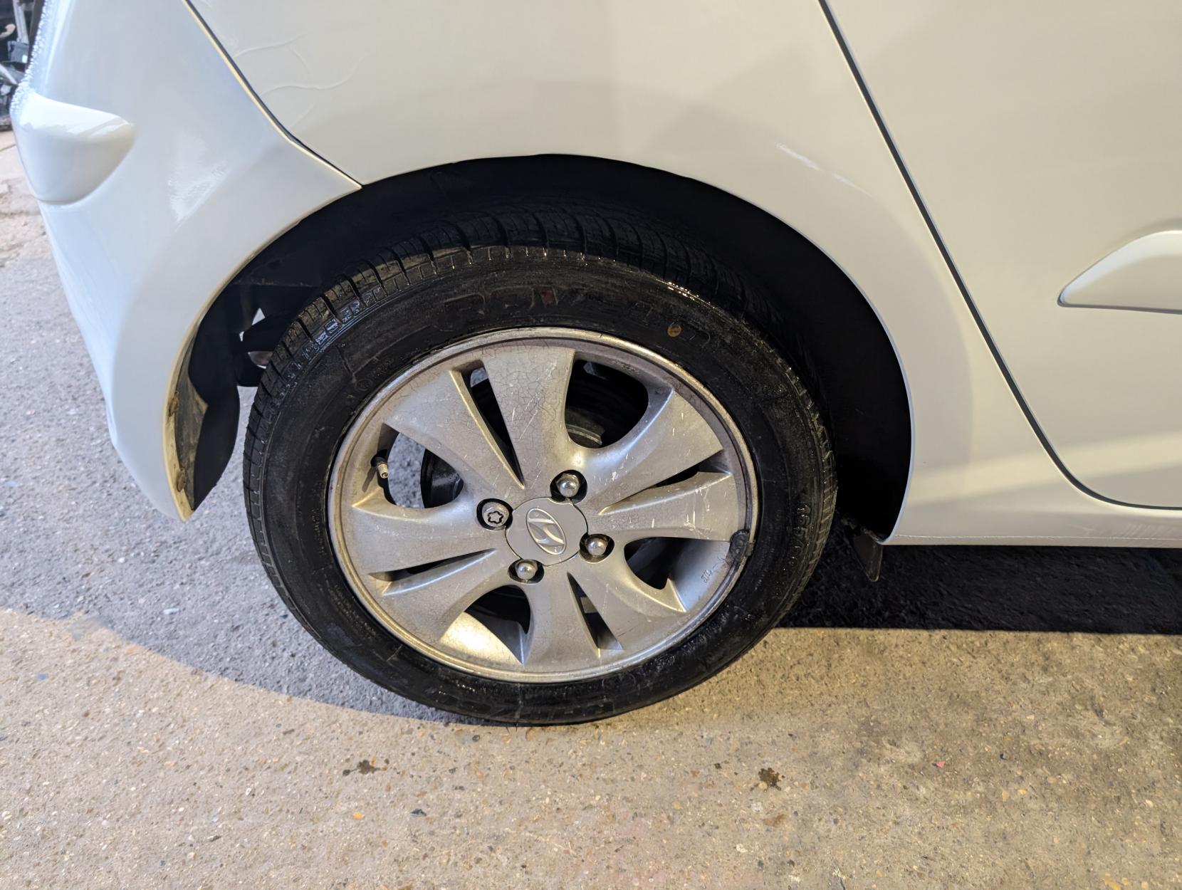 Hyundai i10 1.2 Style Hatchback 5dr Petrol Manual Euro 5 (85 bhp)