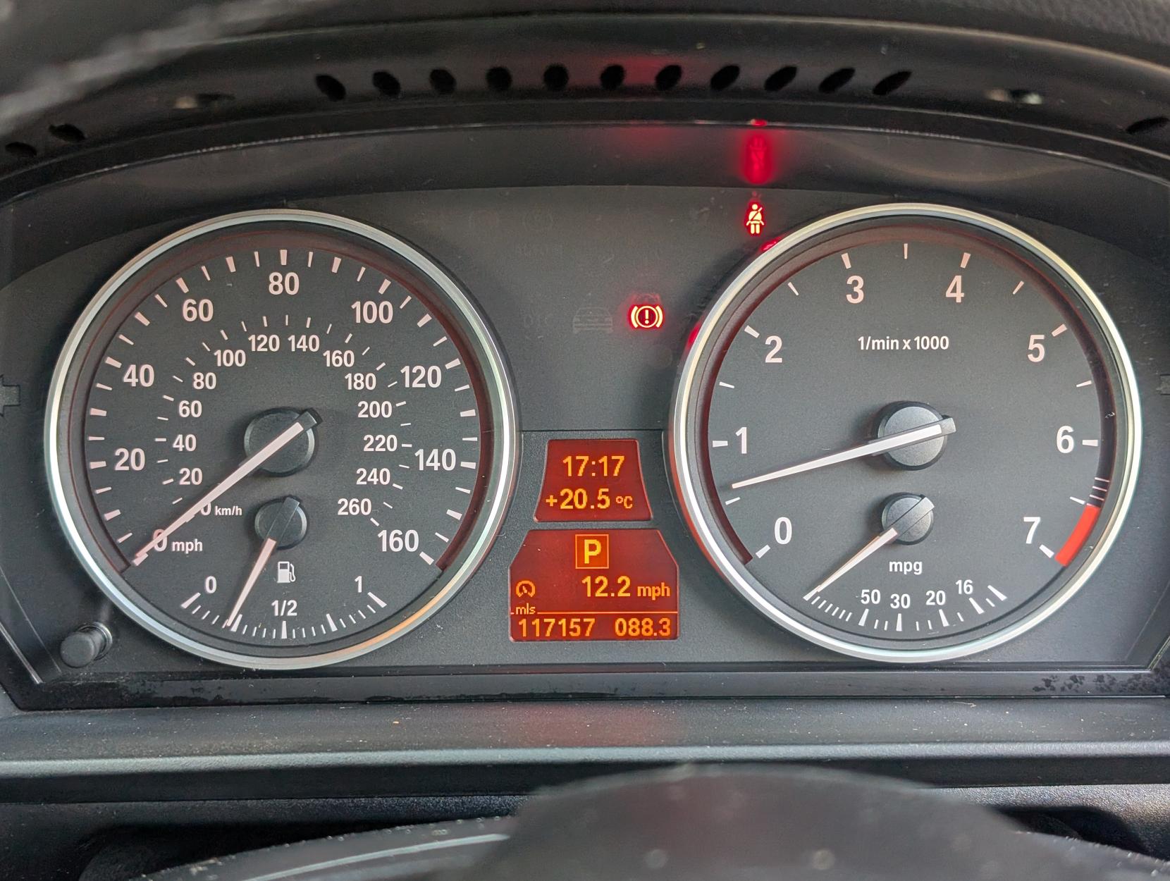 BMW 5 Series 2.5 523i M Sport Saloon 4dr Petrol Steptronic Euro 4 (190 ps)