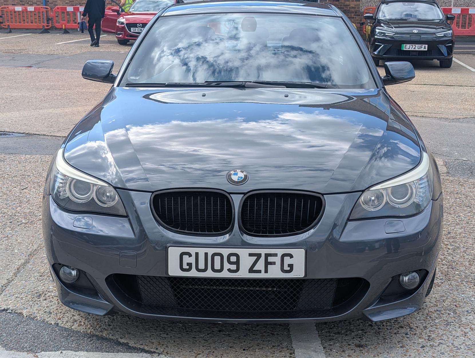 BMW 5 Series 2.5 523i M Sport Saloon 4dr Petrol Steptronic Euro 4 (190 ps)