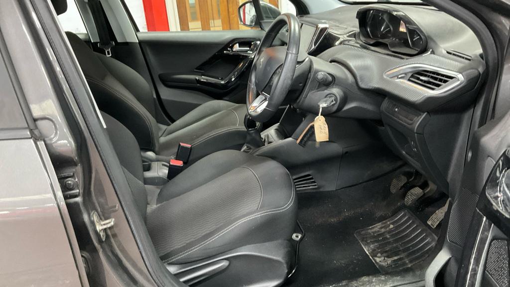 Peugeot 208 1.2 PureTech Active Hatchback 5dr Petrol Manual Euro 6 (s/s) (82 ps)