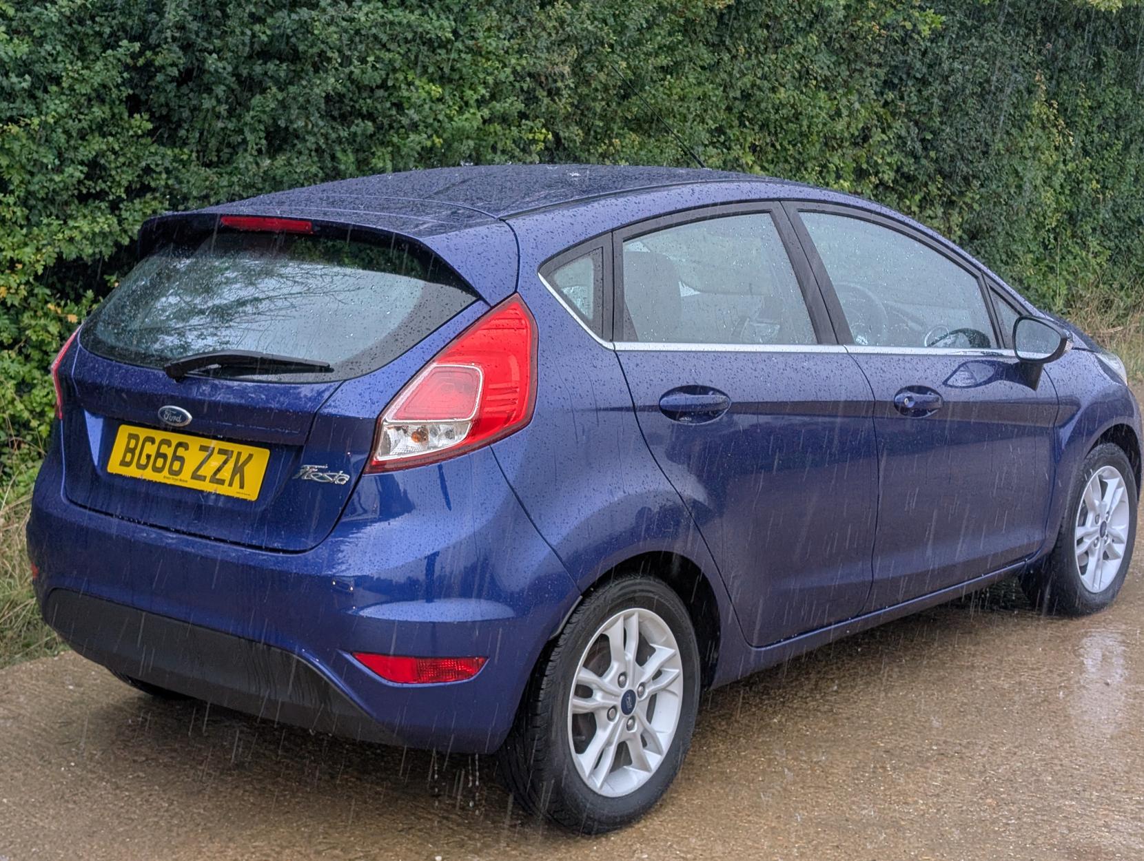 Ford Fiesta 1.25 Zetec Hatchback 5dr Petrol Manual Euro 6 (82 ps)