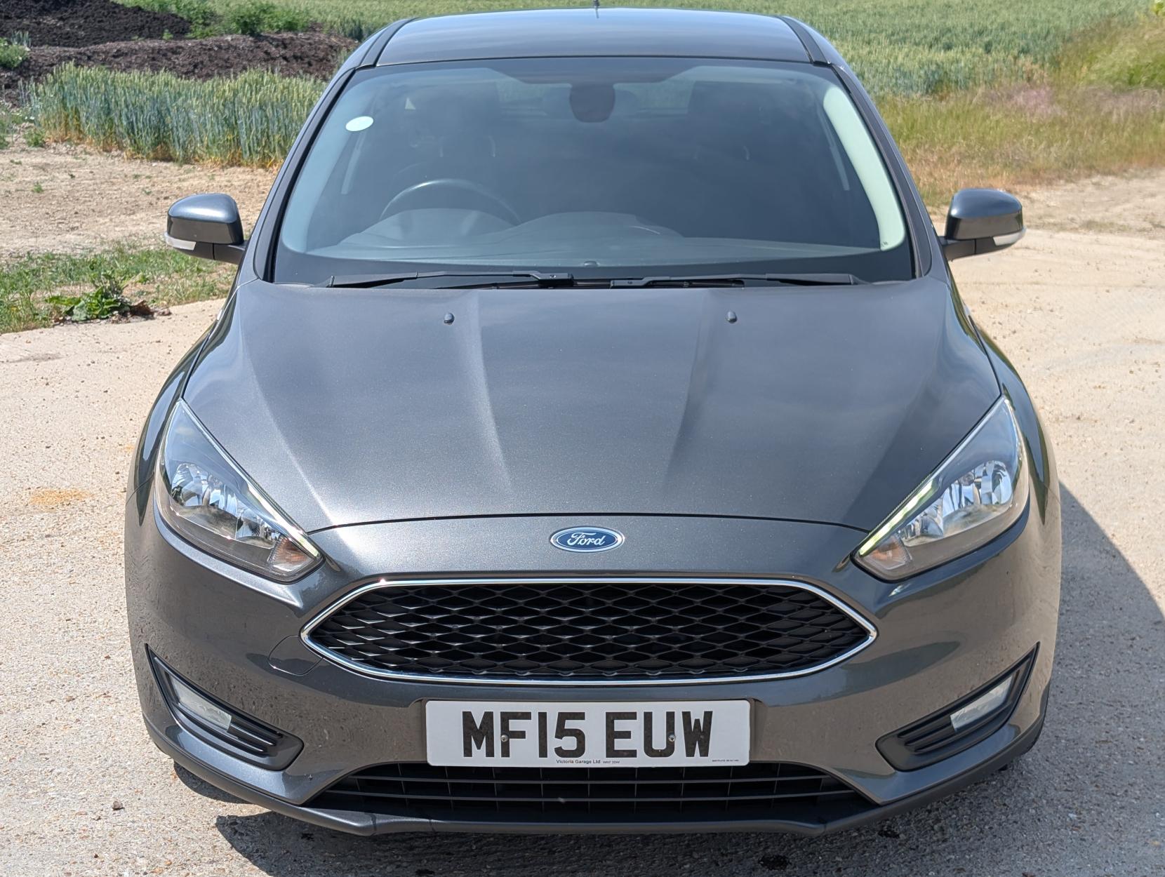 Ford Focus 1.0T EcoBoost Zetec Hatchback 5dr Petrol Manual Euro 6 (s/s) (125 ps)