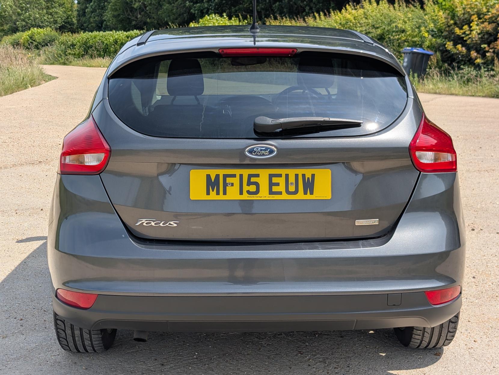Ford Focus 1.0T EcoBoost Zetec Hatchback 5dr Petrol Manual Euro 6 (s/s) (125 ps)