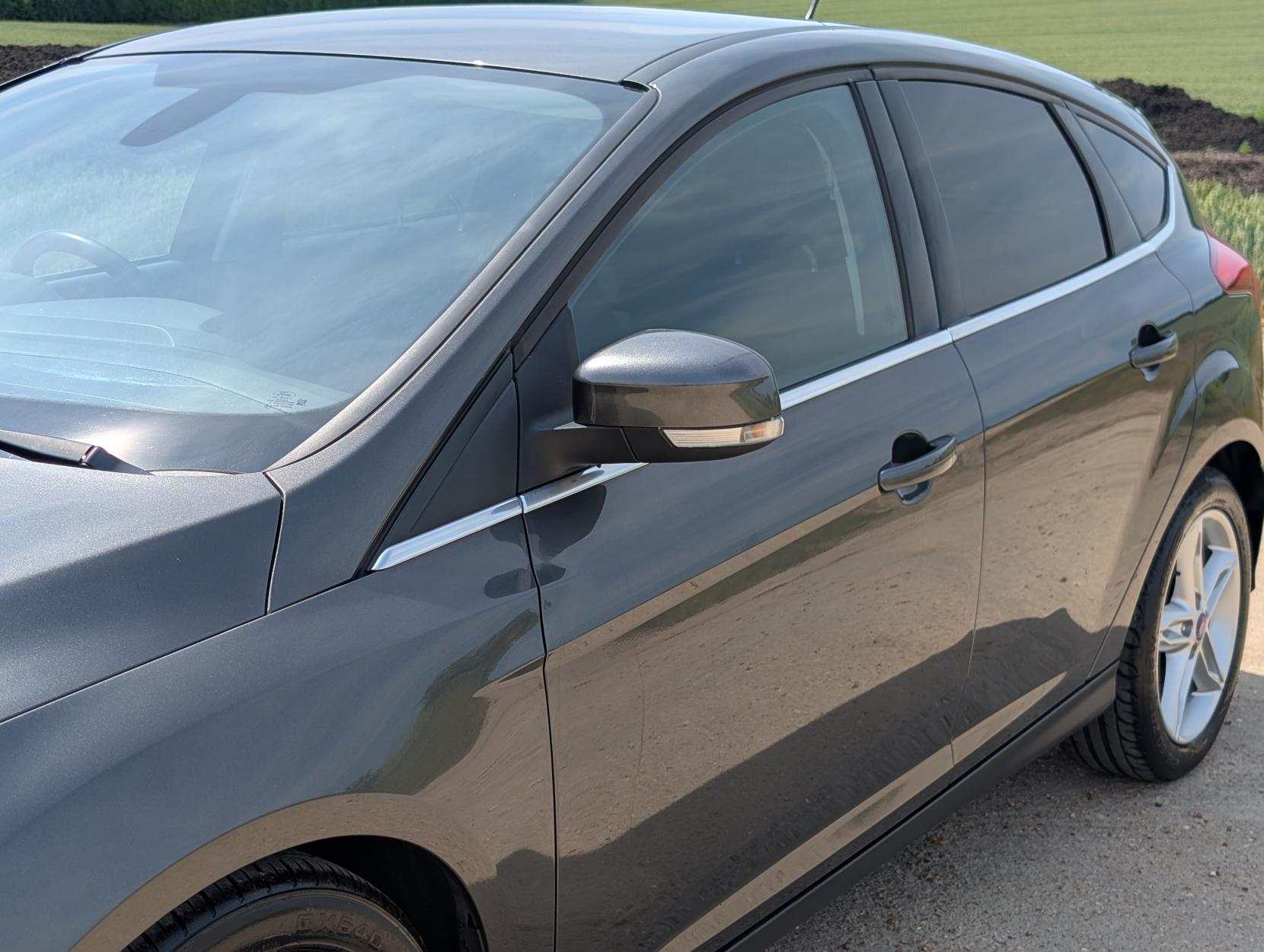 Ford Focus 1.0T EcoBoost Zetec Hatchback 5dr Petrol Manual Euro 6 (s/s) (125 ps)