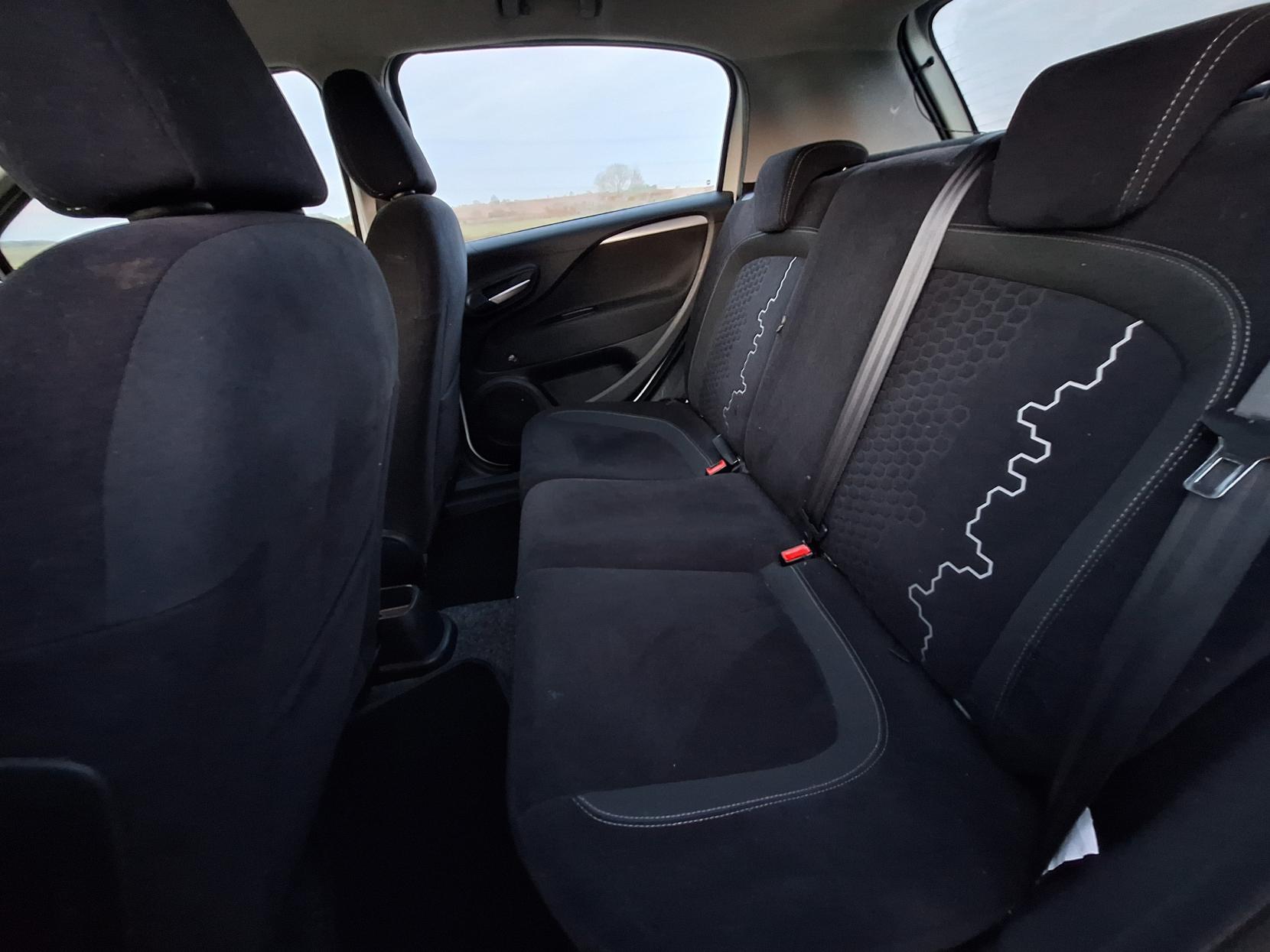 Fiat Punto 1.2 Easy Hatchback 5dr Petrol Euro 6 (69 bhp)