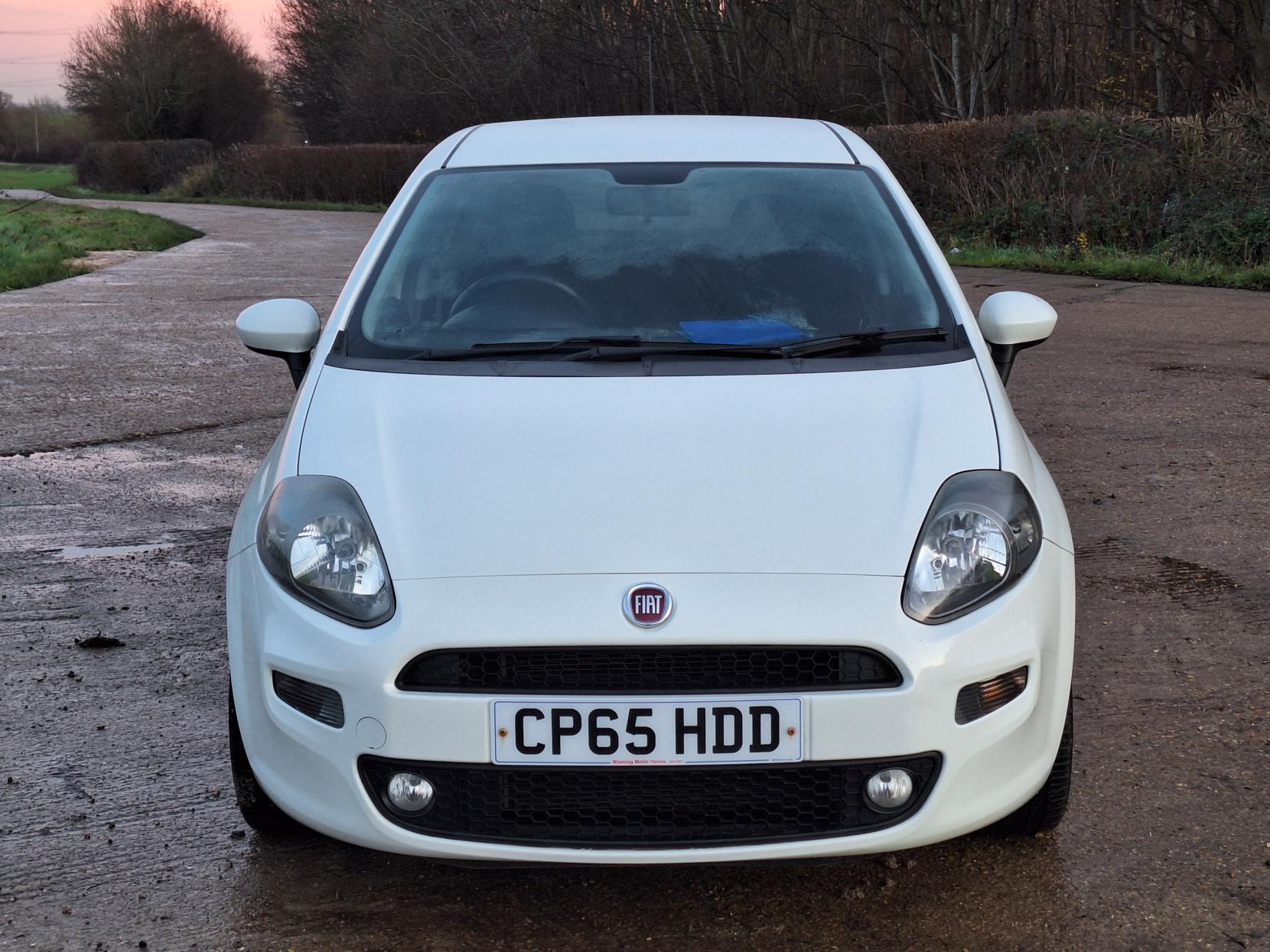 Fiat Punto 1.2 Easy Hatchback 5dr Petrol Euro 6 (69 bhp)