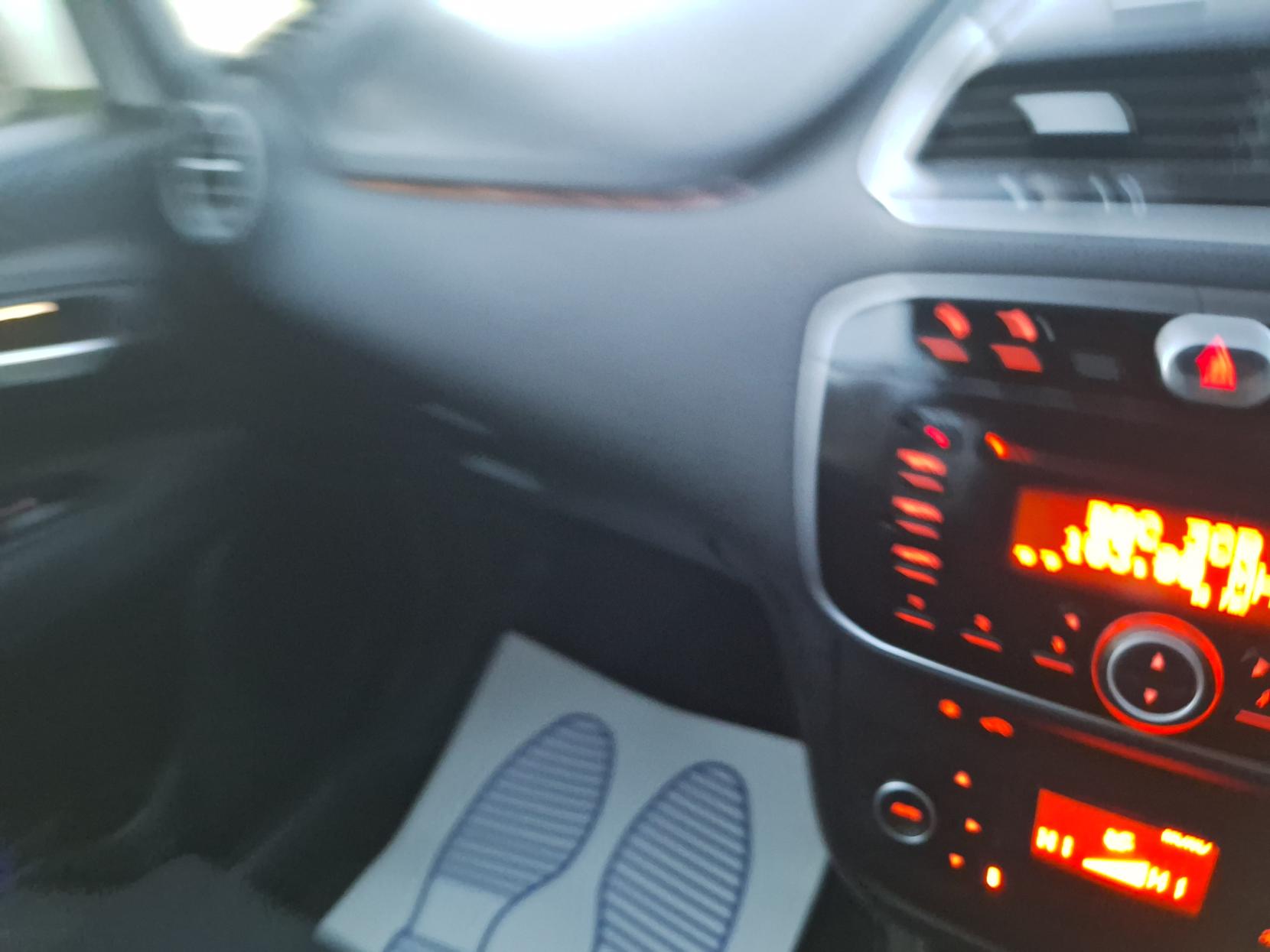 Fiat Punto 1.2 Easy Hatchback 5dr Petrol Euro 6 (69 bhp)