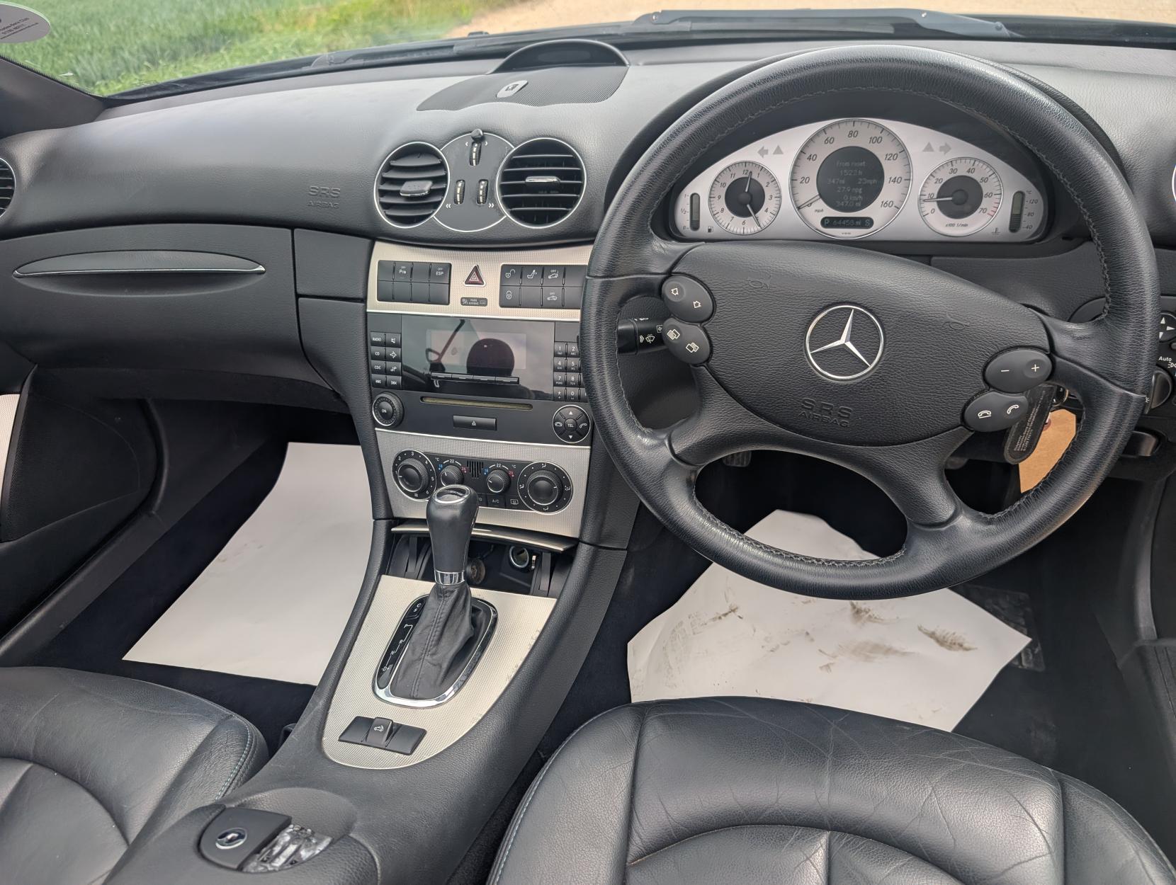 Mercedes-Benz CLK 1.8 CLK200 Kompressor Avantgarde Cabriolet 2dr Petrol Automatic (214 g/km, 163 bhp)
