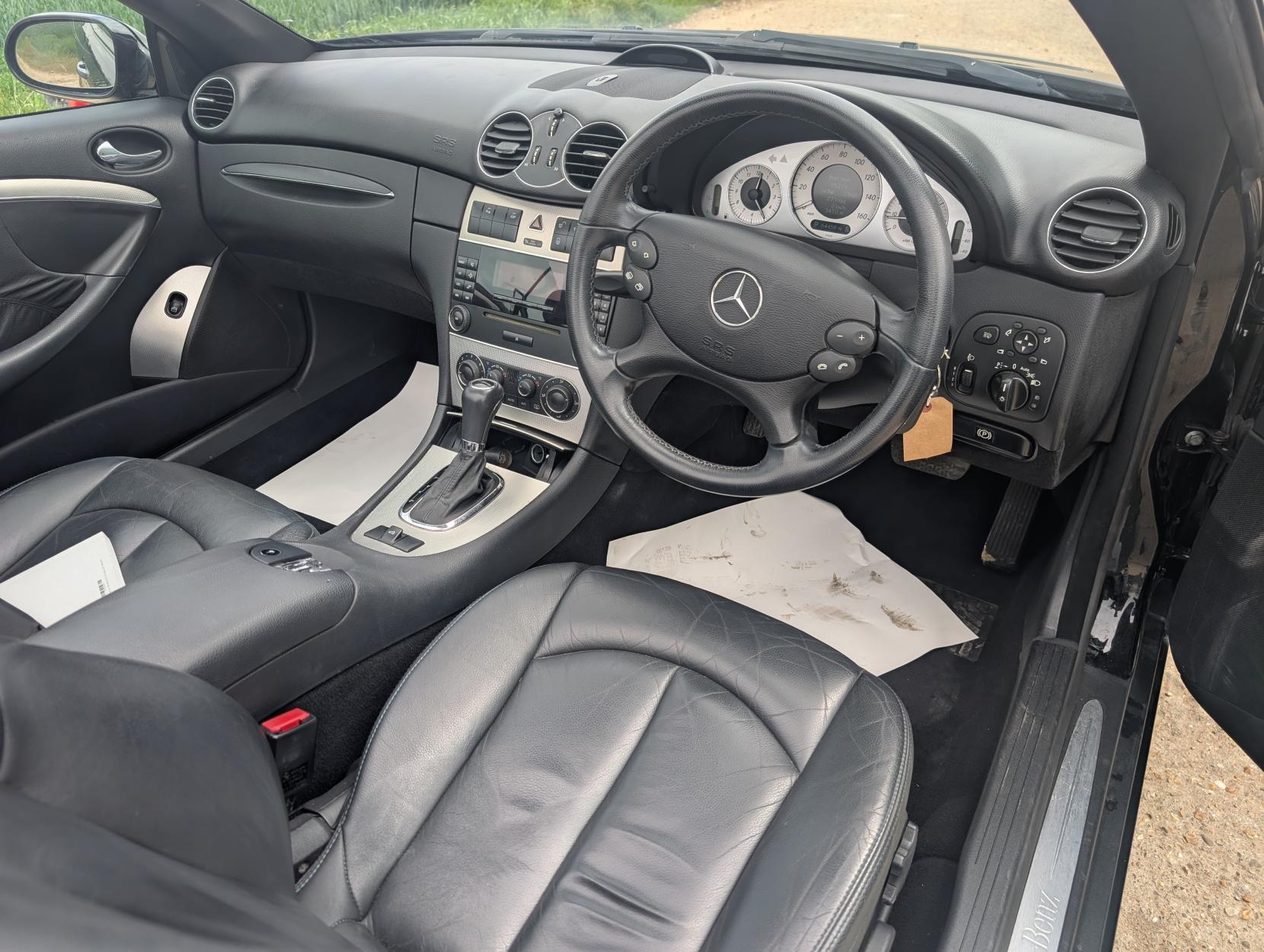 Mercedes-Benz CLK 1.8 CLK200 Kompressor Avantgarde Cabriolet 2dr Petrol Automatic (214 g/km, 163 bhp)