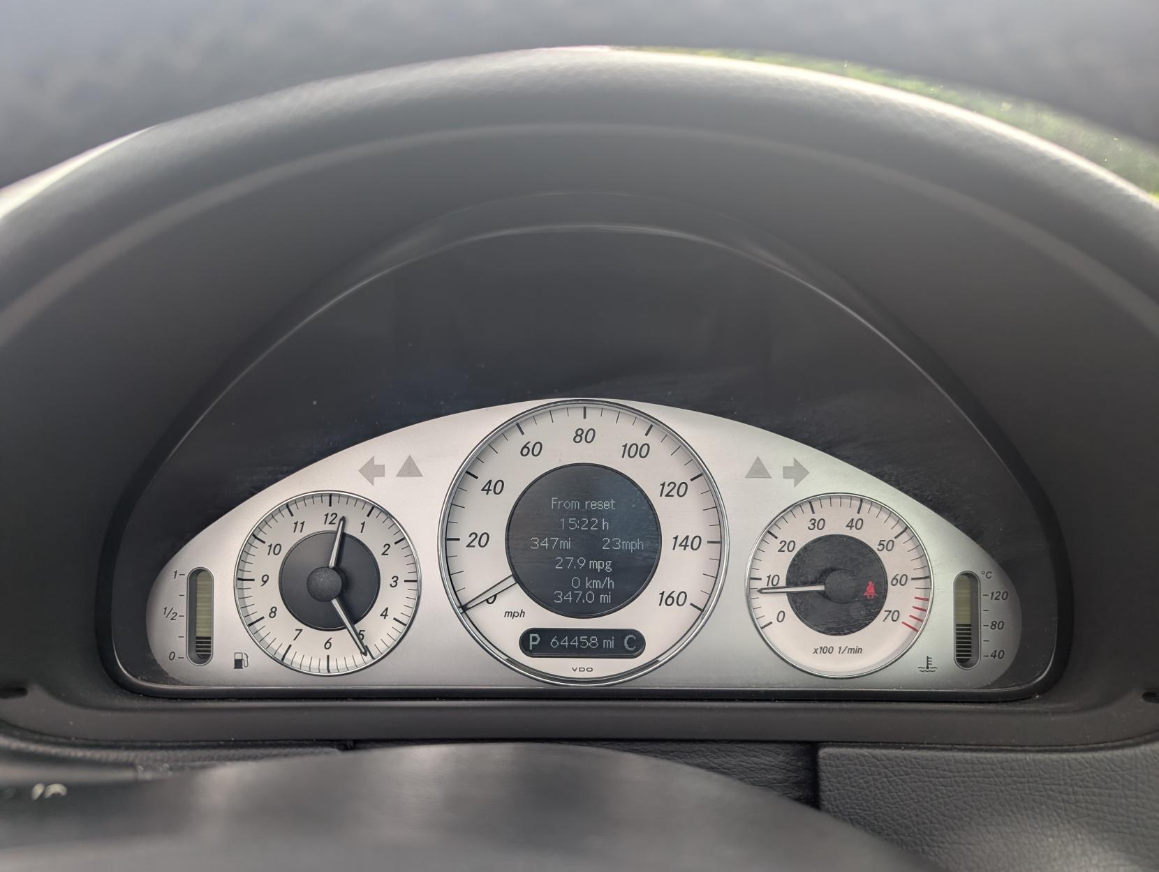 Mercedes-Benz CLK 1.8 CLK200 Kompressor Avantgarde Cabriolet 2dr Petrol Automatic (214 g/km, 163 bhp)