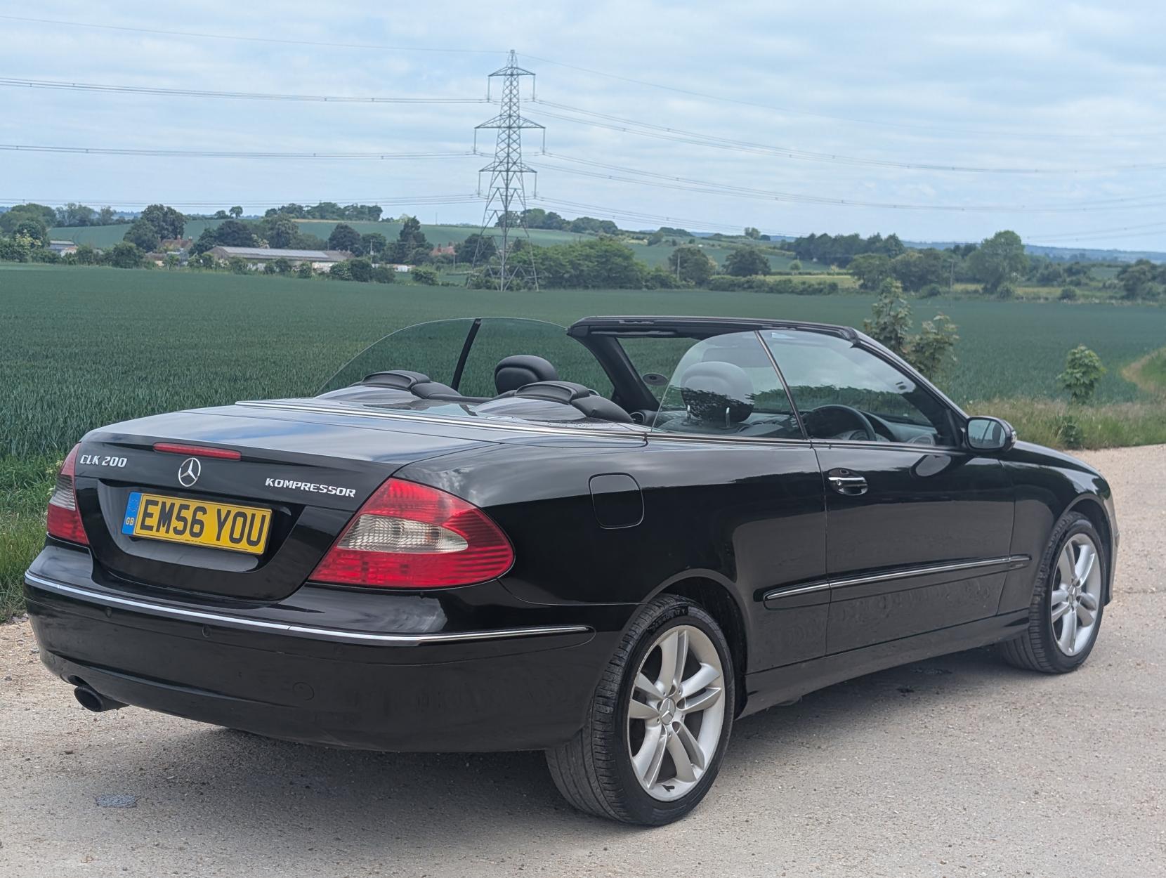 Mercedes-Benz CLK 1.8 CLK200 Kompressor Avantgarde Cabriolet 2dr Petrol Automatic (214 g/km, 163 bhp)