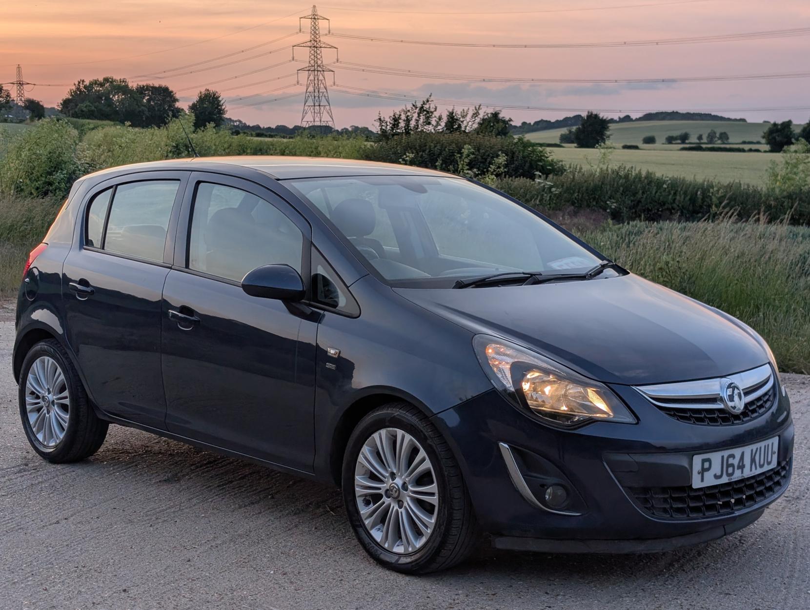 Vauxhall Corsa 1.4 16V SE Hatchback 5dr Petrol Manual Wide Ratio Euro 5 (100 ps)