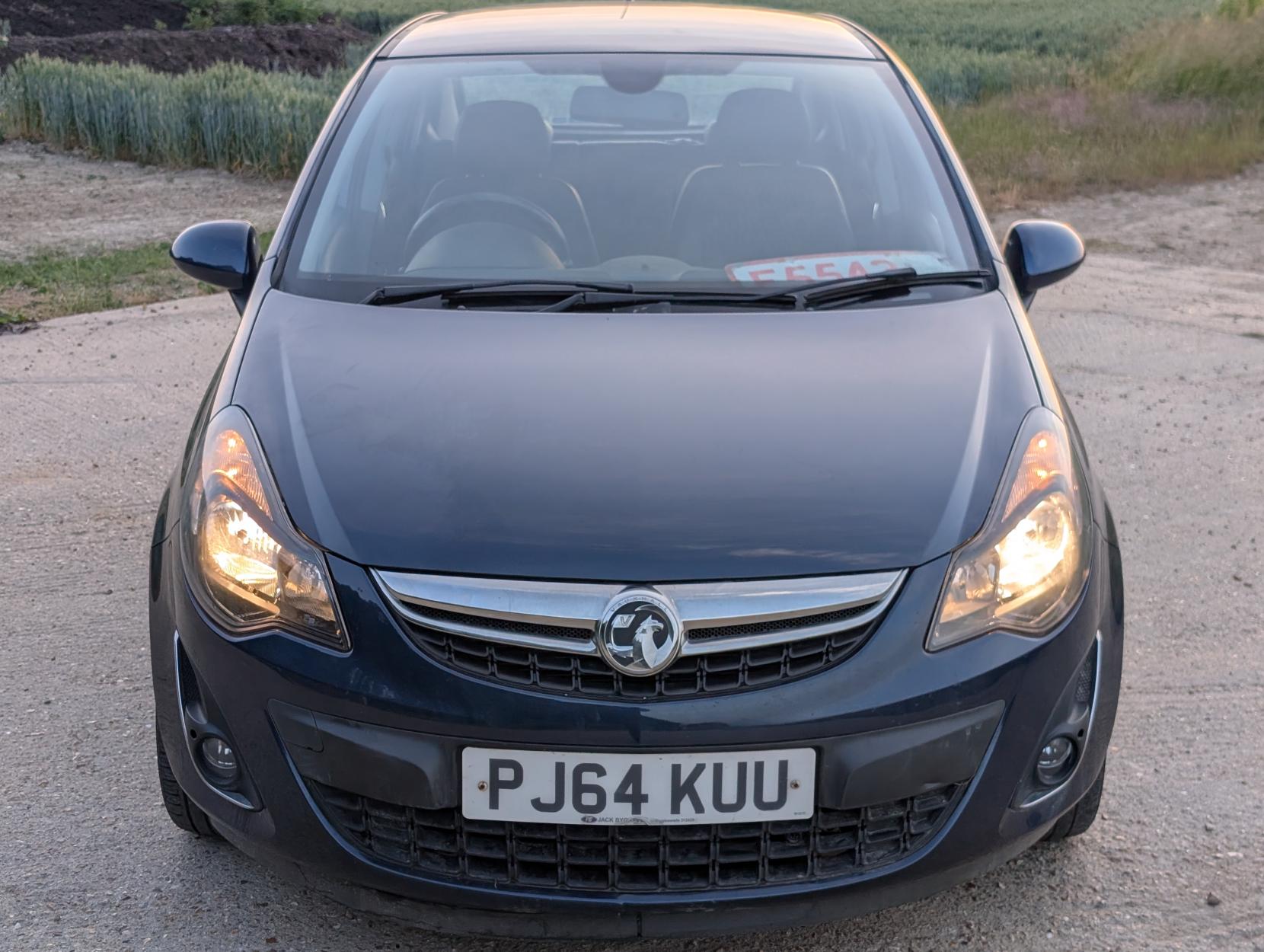 Vauxhall Corsa 1.4 16V SE Hatchback 5dr Petrol Manual Wide Ratio Euro 5 (100 ps)