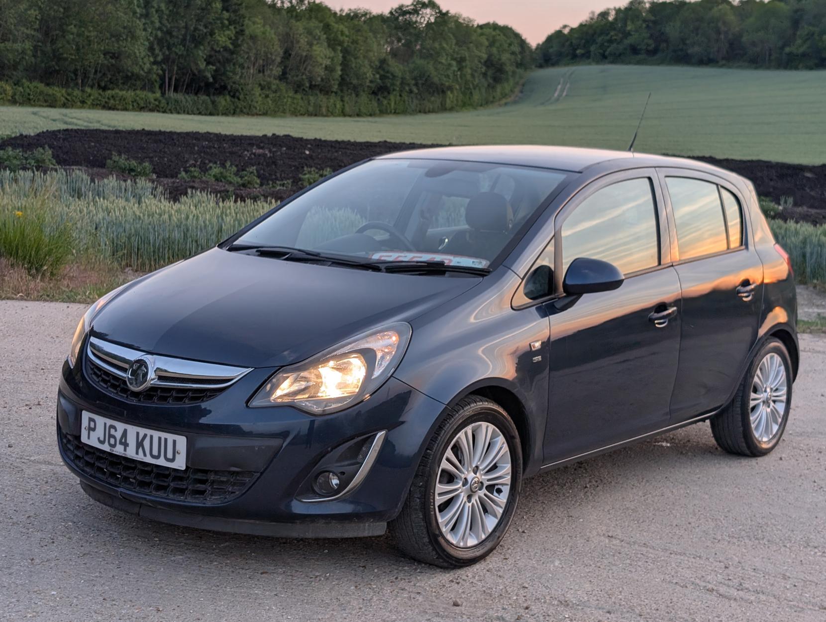 Vauxhall Corsa 1.4 16V SE Hatchback 5dr Petrol Manual Wide Ratio Euro 5 (100 ps)
