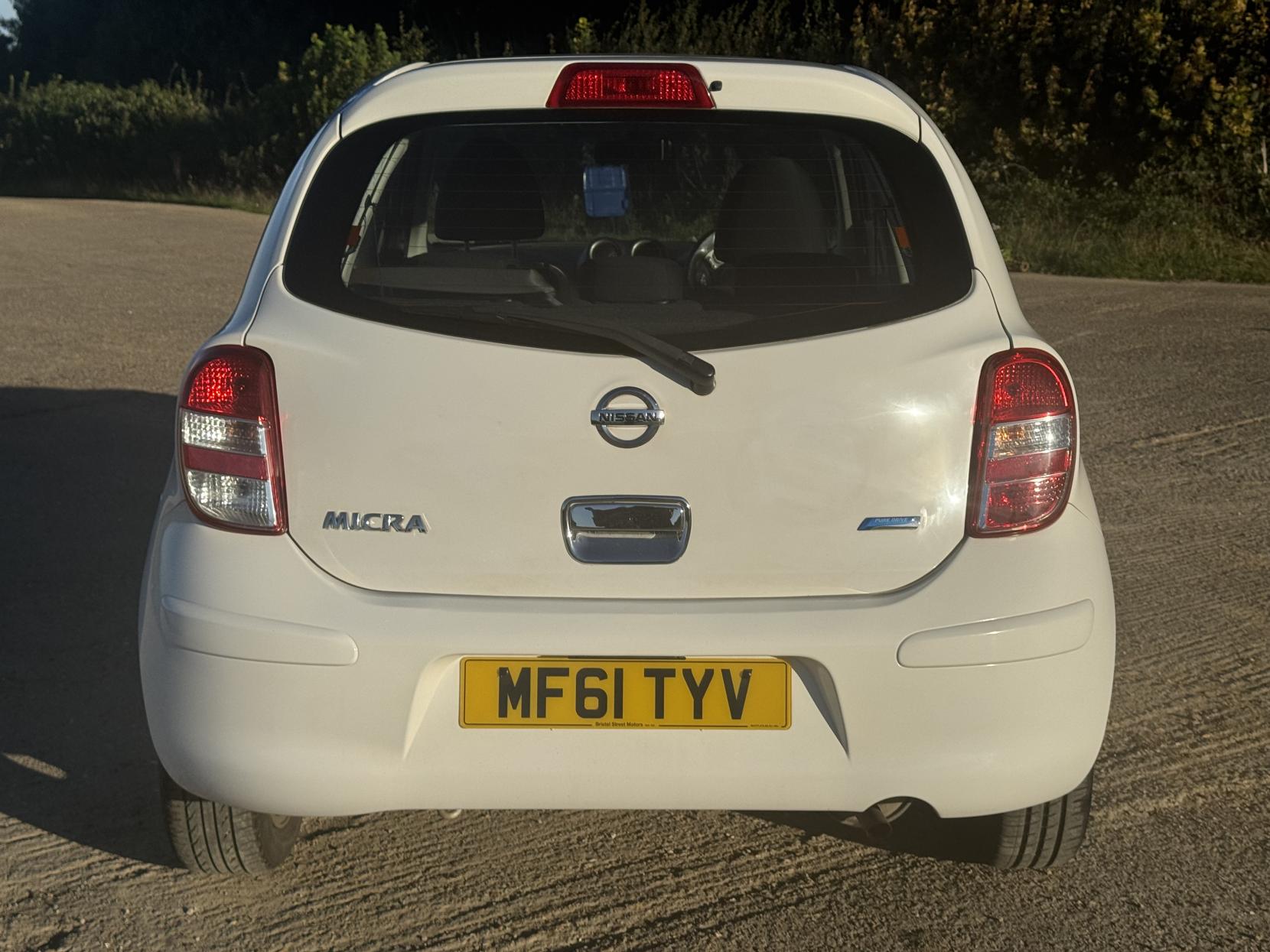 Nissan Micra 1.2 12V Acenta Hatchback 5dr Petrol CVT Euro 5 (80 ps)