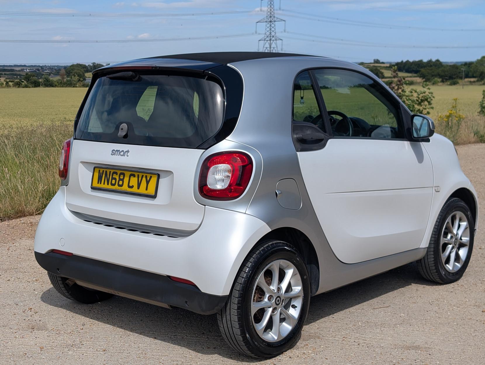 Smart fortwo 1.0 Passion Coupe 2dr Petrol Manual Euro 6 (s/s) (71 ps)