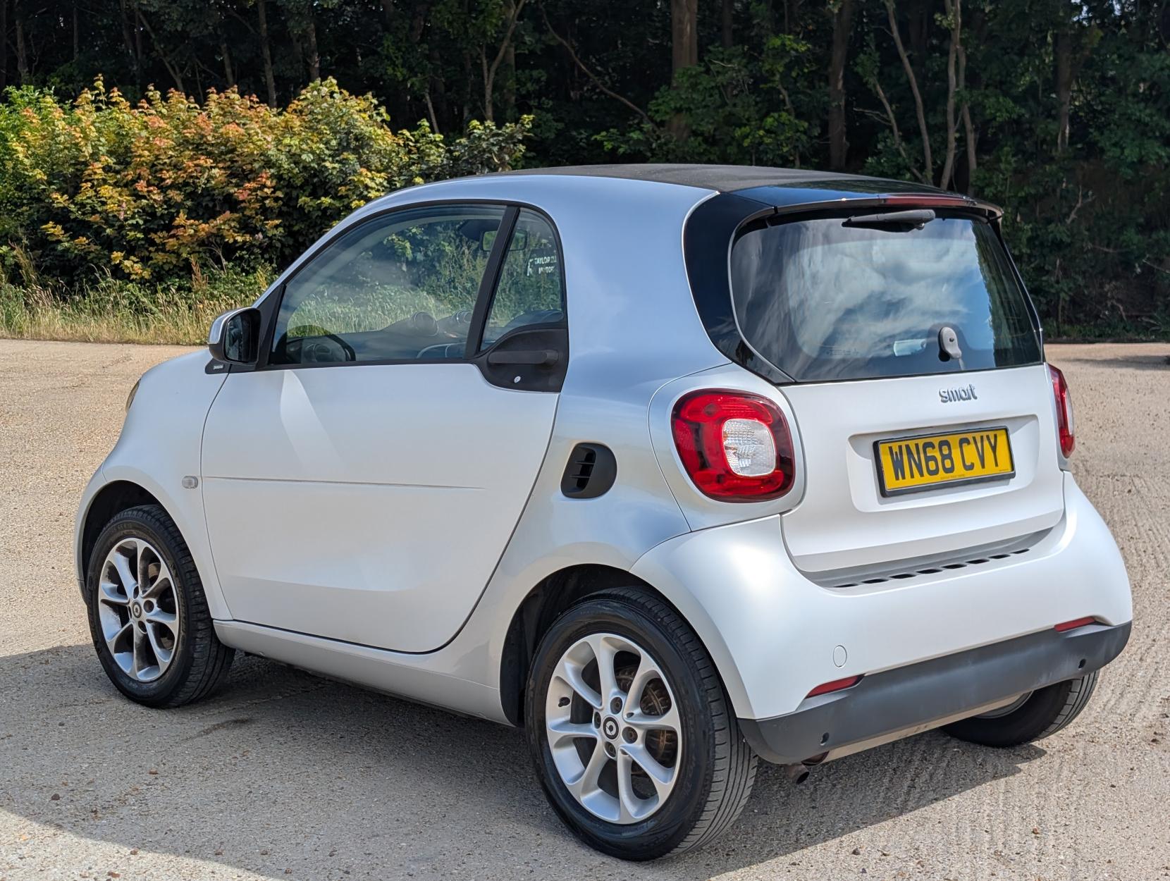 Smart fortwo 1.0 Passion Coupe 2dr Petrol Manual Euro 6 (s/s) (71 ps)