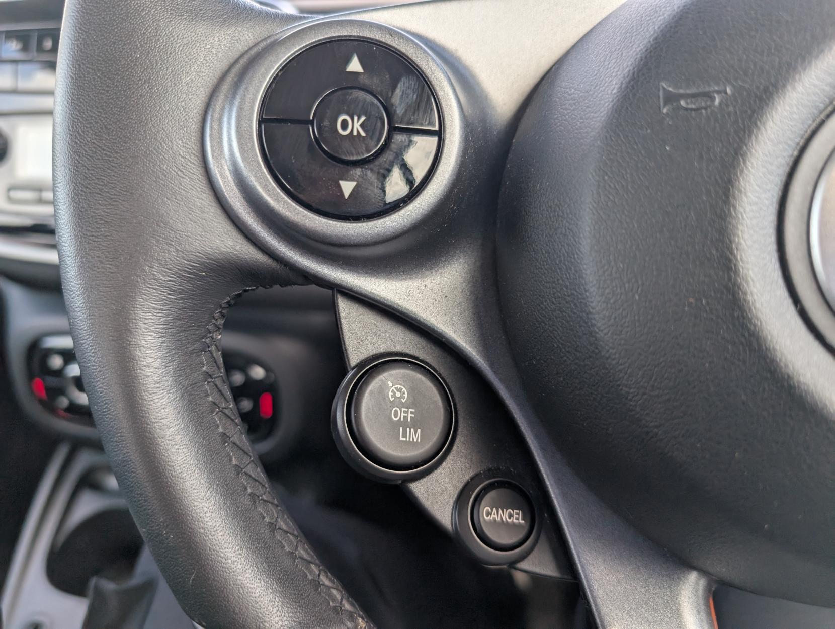 Smart fortwo 1.0 Passion Coupe 2dr Petrol Manual Euro 6 (s/s) (71 ps)