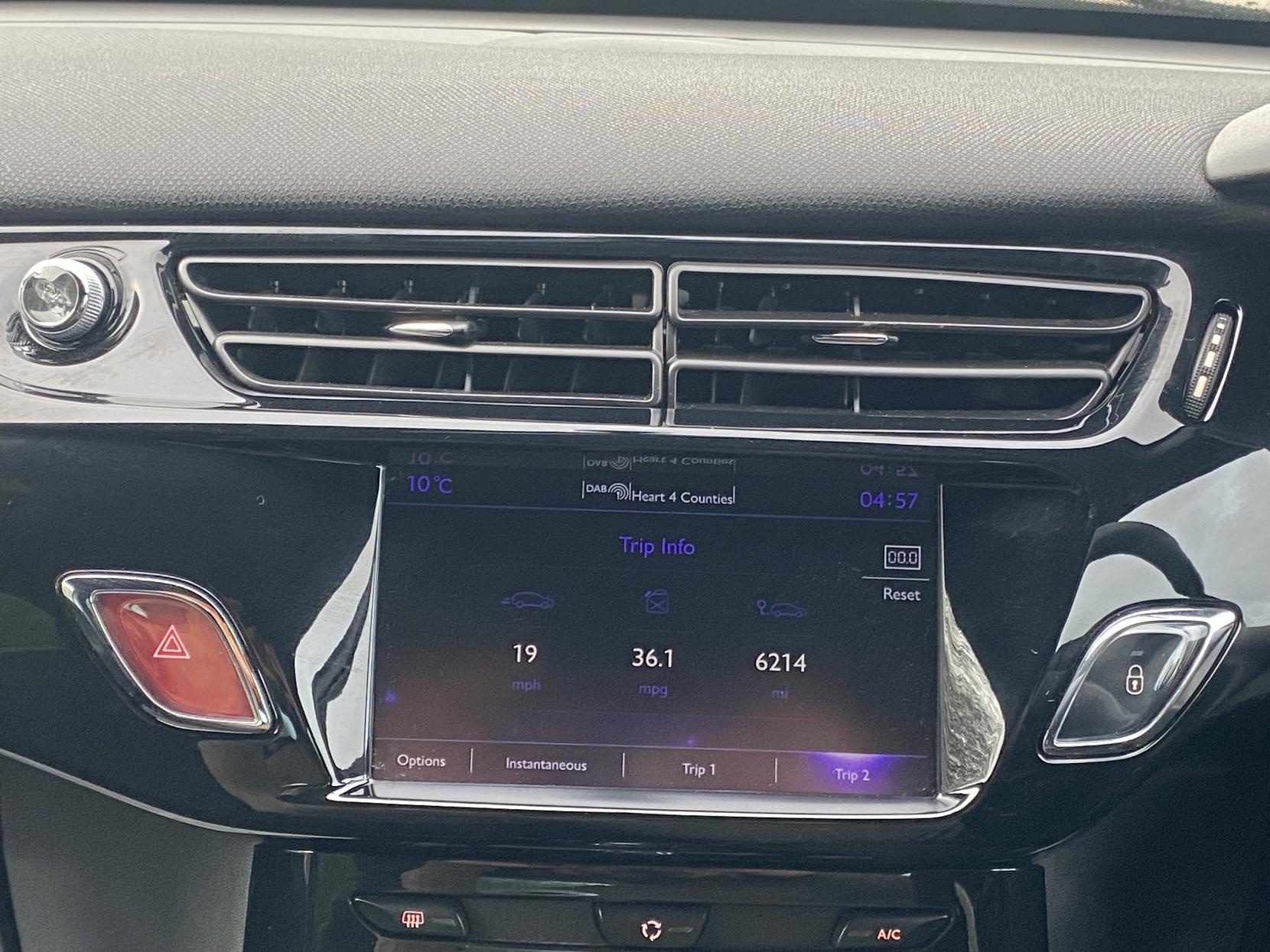 DS AUTOMOBILES DS 3 1.2 PureTech DStyle Hatchback 3dr Petrol Manual Euro 6 (82 ps)