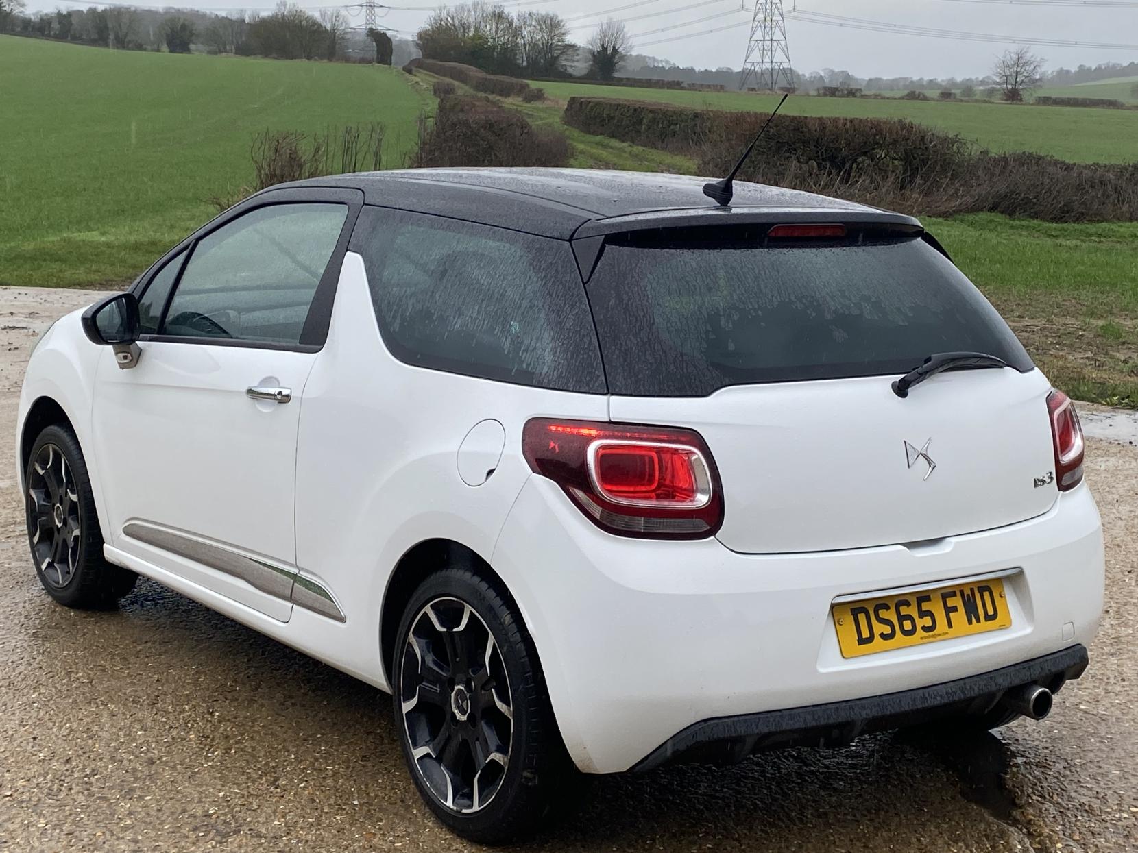 DS AUTOMOBILES DS 3 1.2 PureTech DStyle Hatchback 3dr Petrol Manual Euro 6 (82 ps)