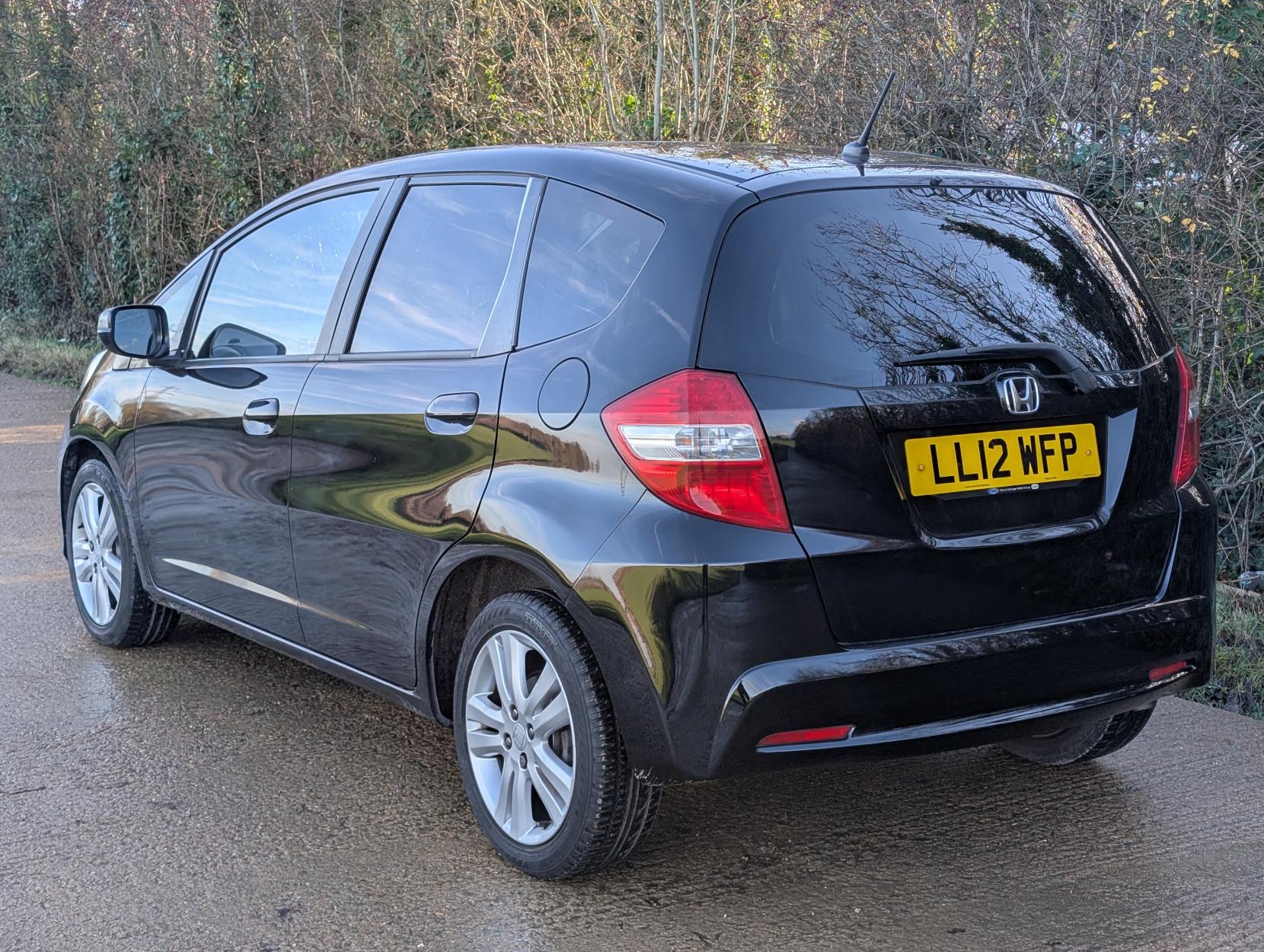 Honda Jazz 1.4 i-VTEC EX Hatchback 5dr Petrol Manual Euro 5 (99 ps)