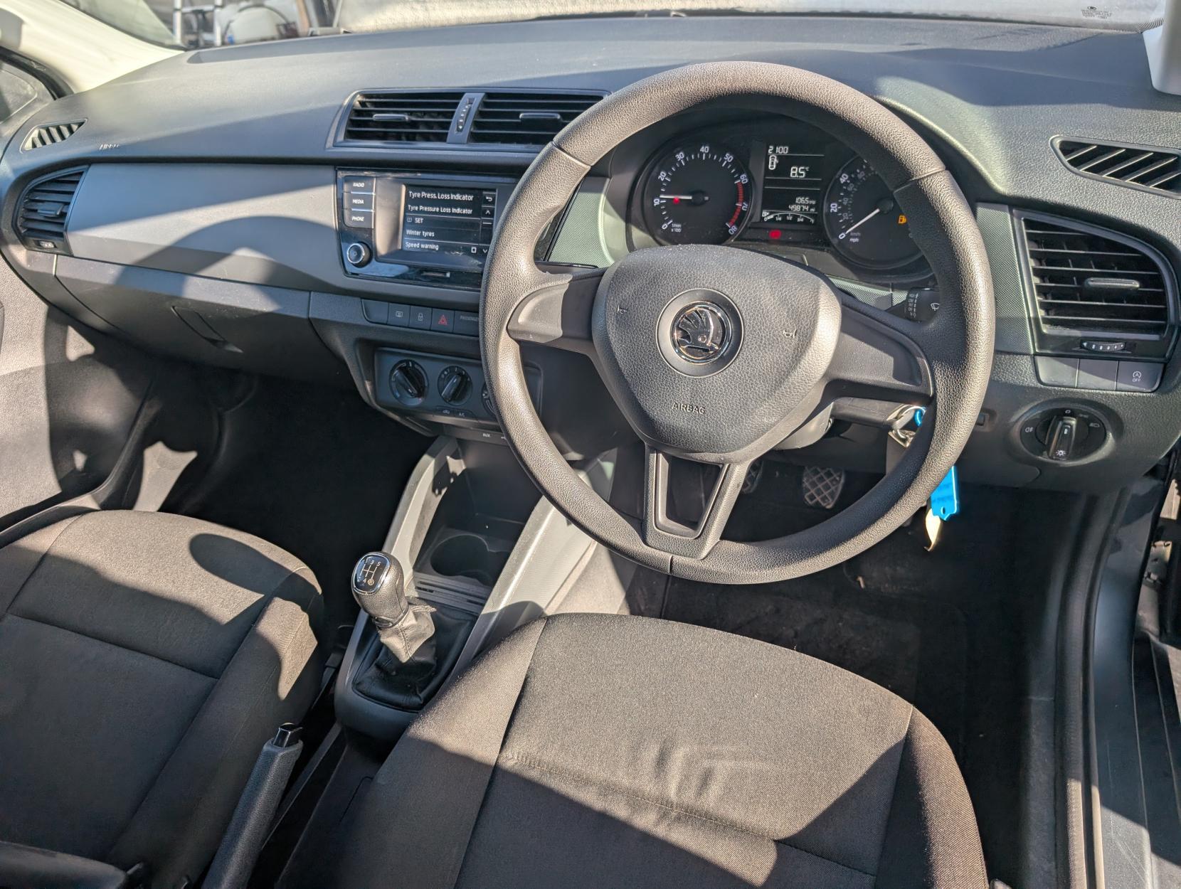 Skoda Fabia 1.0 S Hatchback 5dr Petrol Manual Euro 6 (s/s) (60 ps)