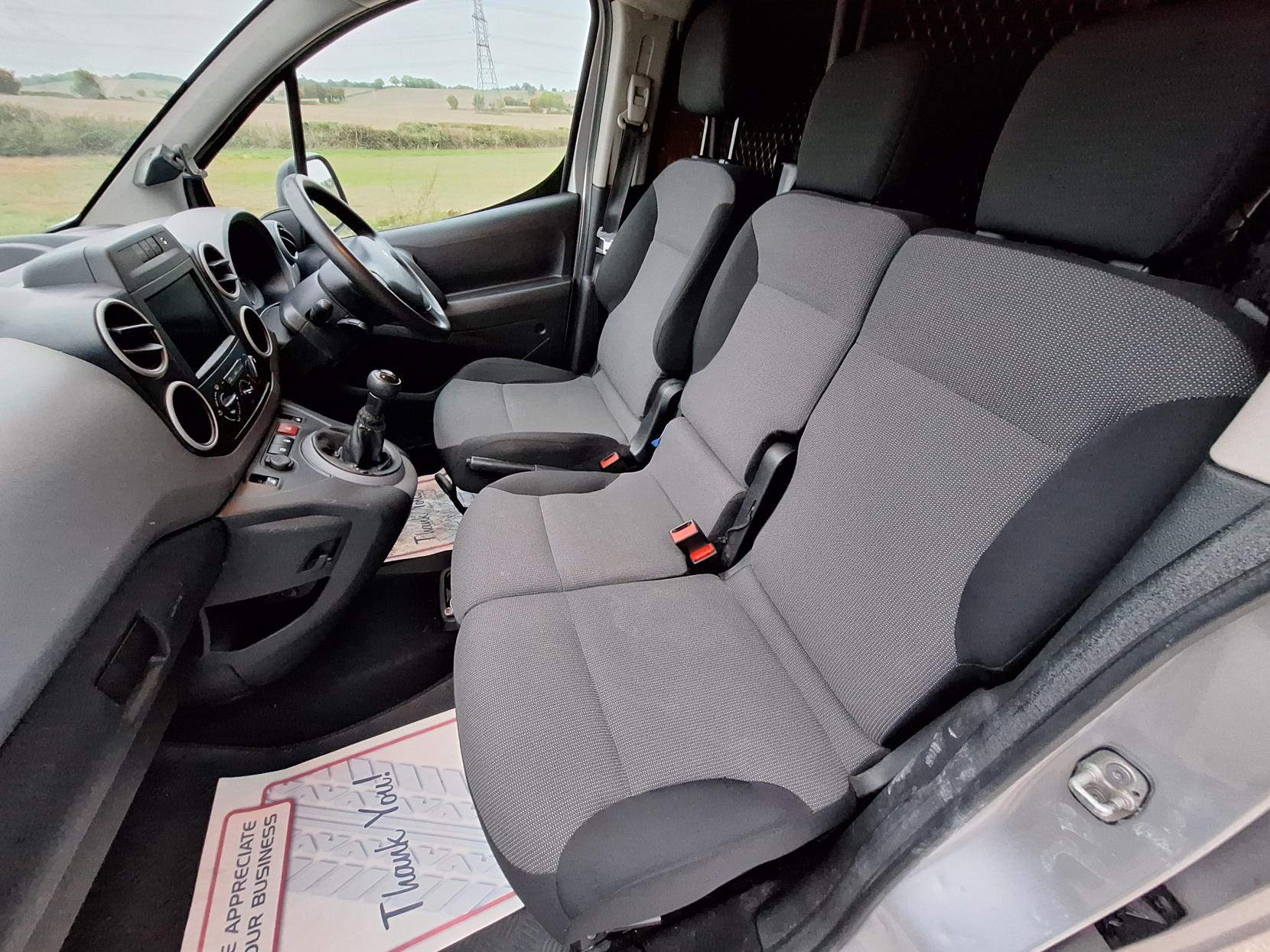 Peugeot Partner 1.6 BlueHDi 651 Professional Panel Van 5dr Diesel Manual L1 (112 g/km, 73.97 bhp)