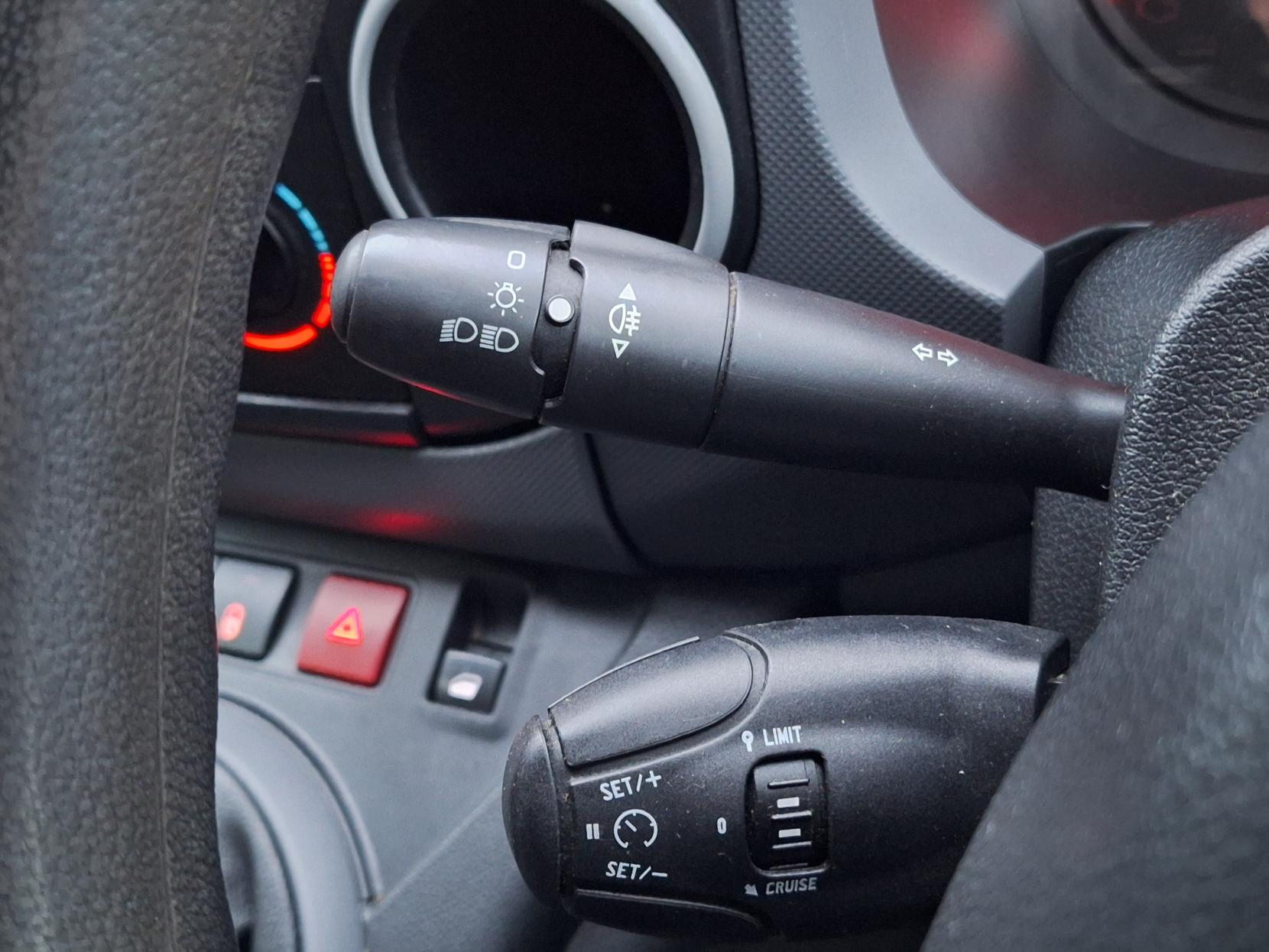 Peugeot Partner 1.6 BlueHDi 651 Professional Panel Van 5dr Diesel Manual L1 (112 g/km, 73.97 bhp)