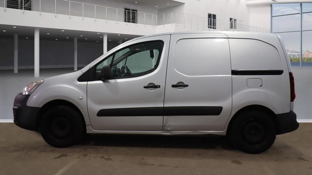 Peugeot Partner 1.6 BlueHDi 651 Professional Panel Van 5dr Diesel Manual L1 (112 g/km, 73.97 bhp)
