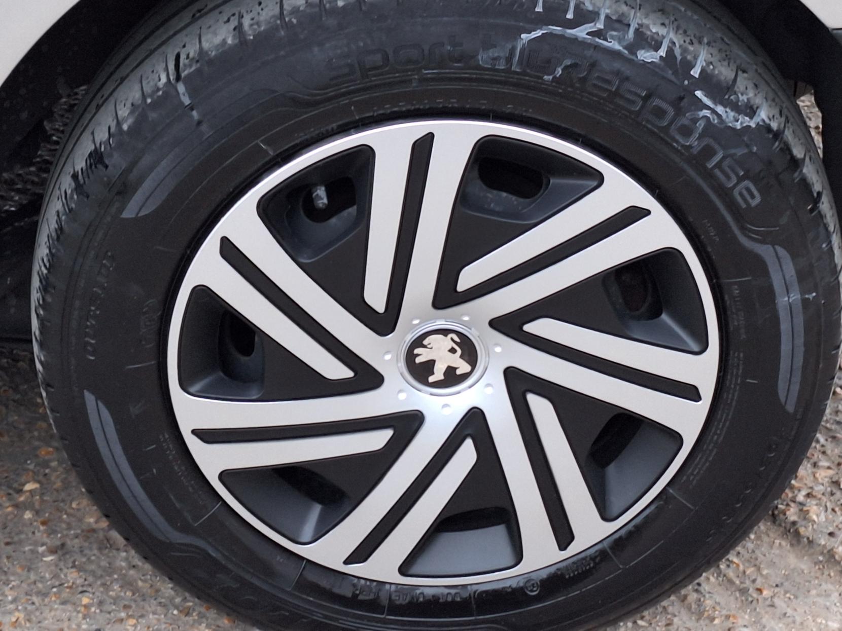 Peugeot Partner 1.6 BlueHDi 651 Professional Panel Van 5dr Diesel Manual L1 (112 g/km, 73.97 bhp)