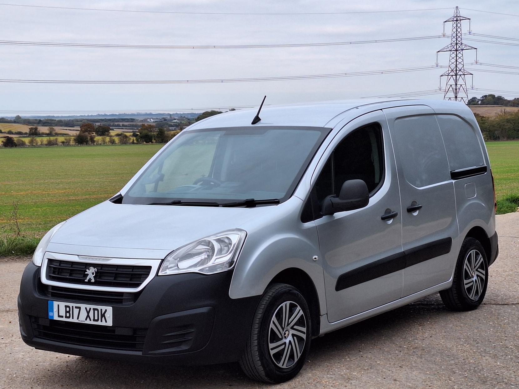 Peugeot Partner 1.6 BlueHDi 651 Professional Panel Van 5dr Diesel Manual L1 (112 g/km, 73.97 bhp)