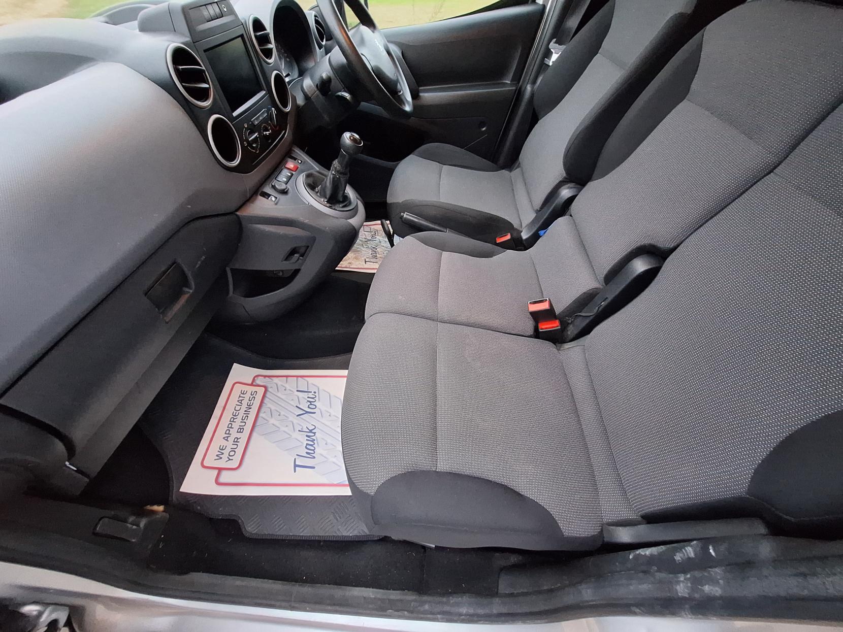 Peugeot Partner 1.6 BlueHDi 651 Professional Panel Van 5dr Diesel Manual L1 (112 g/km, 73.97 bhp)