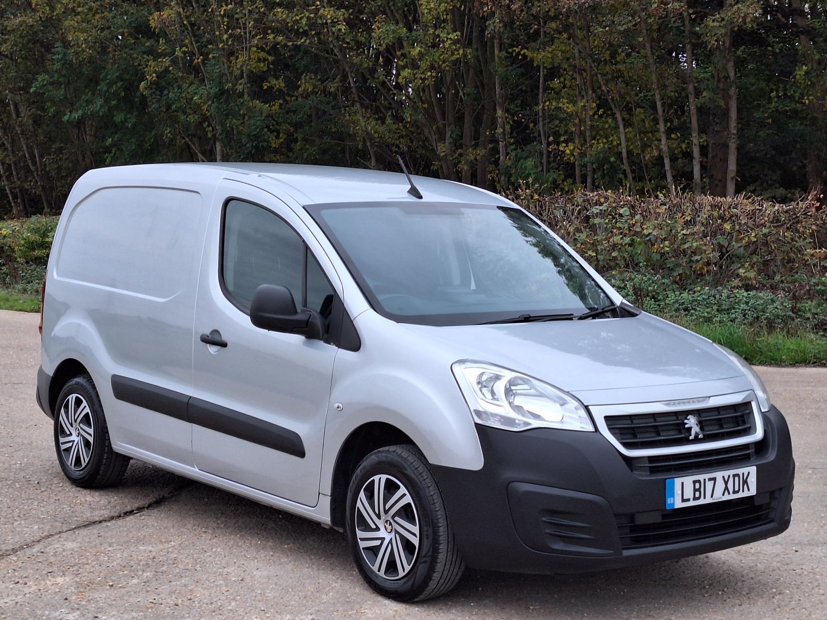 Peugeot Partner 1.6 BlueHDi 651 Professional Panel Van 5dr Diesel Manual L1 (112 g/km, 73.97 bhp)