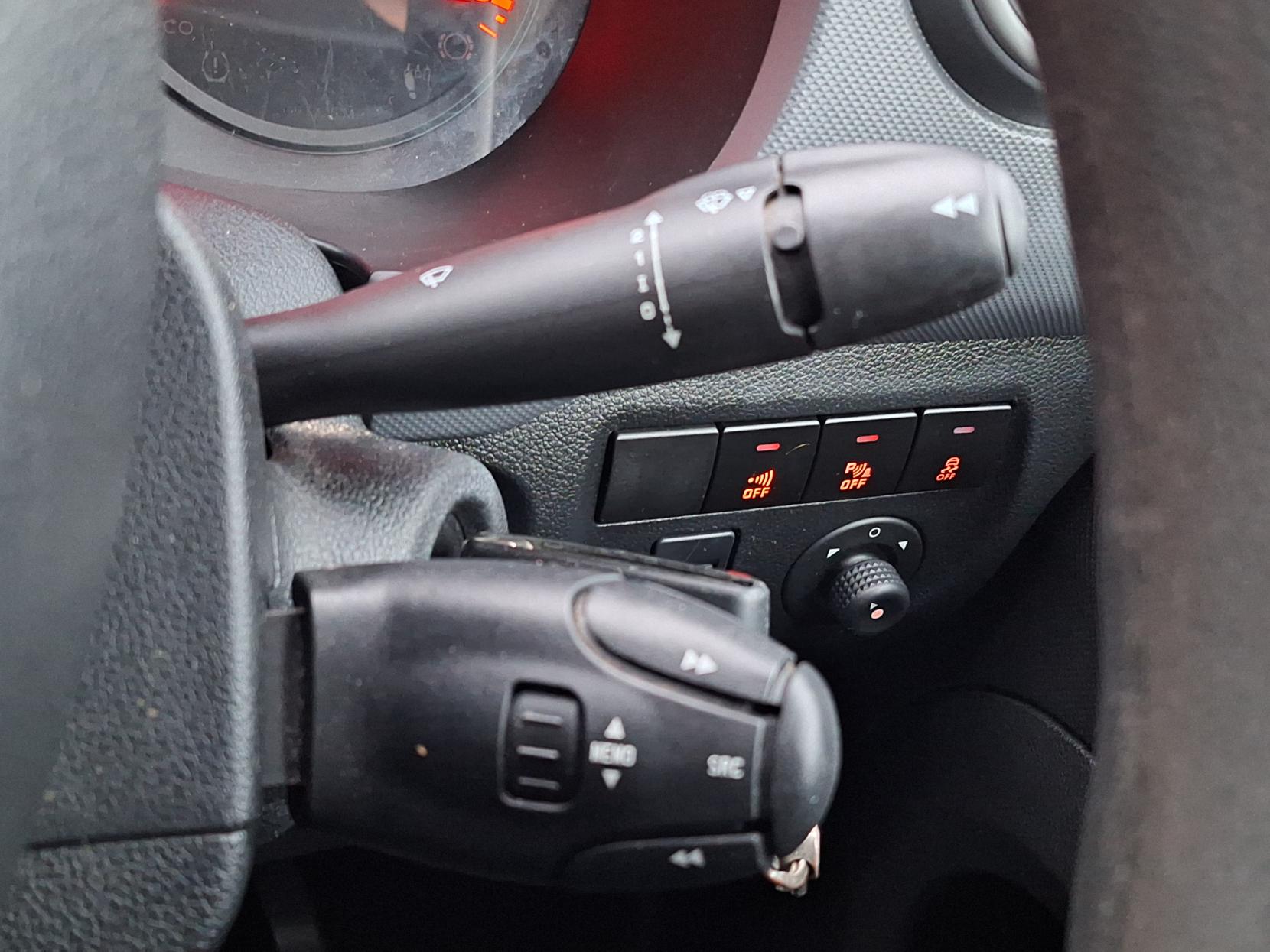 Peugeot Partner 1.6 BlueHDi 651 Professional Panel Van 5dr Diesel Manual L1 (112 g/km, 73.97 bhp)