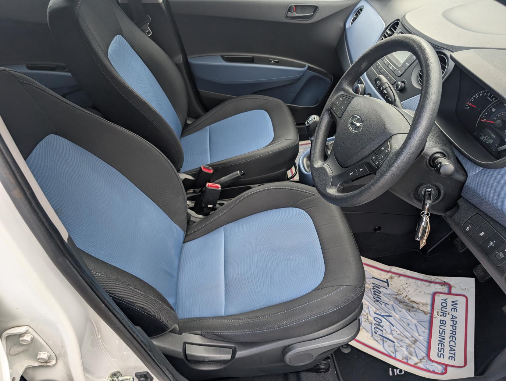 Hyundai i10 1.0 SE Hatchback 5dr Petrol Manual Euro 6 (66 ps)