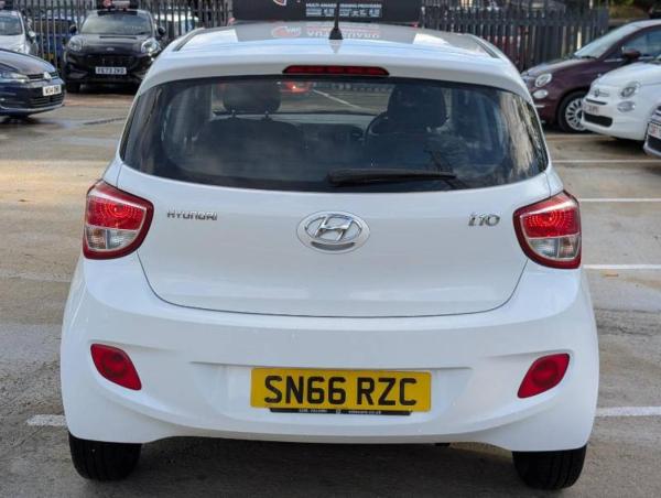 Hyundai i10 1.0 SE Hatchback 5dr Petrol Manual Euro 6 (66 ps)