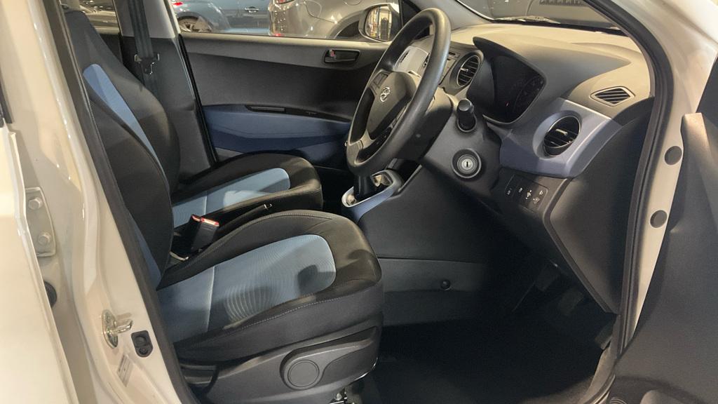 Hyundai i10 1.0 SE Hatchback 5dr Petrol Manual Euro 6 (66 ps)
