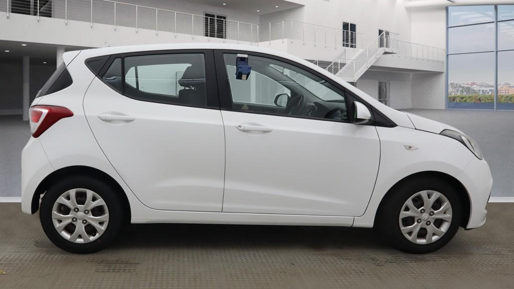 Hyundai i10 1.0 SE Hatchback 5dr Petrol Manual Euro 6 (66 ps)