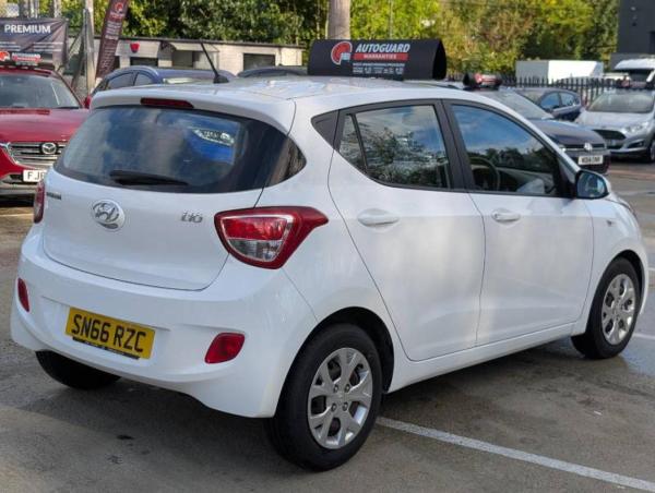 Hyundai i10 1.0 SE Hatchback 5dr Petrol Manual Euro 6 (66 ps)