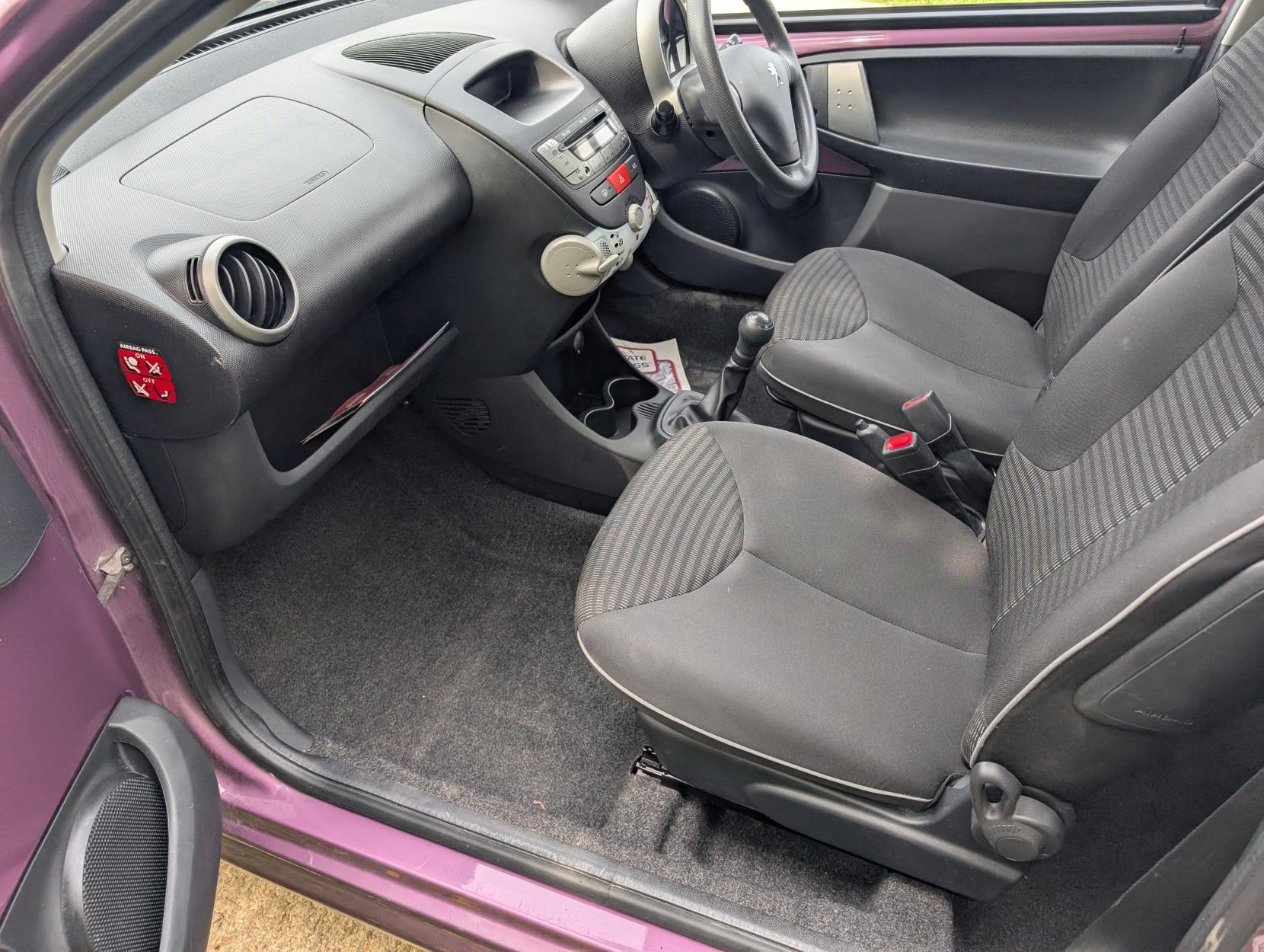 Peugeot 107 1.0 12V Active Hatchback 3dr Petrol Manual Euro 5 (68 ps)